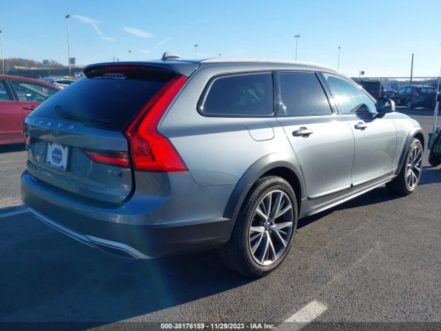 Photo 3 VIN: YV4A22NL0J1024885 - VOLVO V90 CROSS COUNTRY 