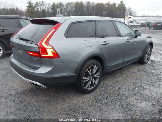 Photo 3 VIN: YV4A22NL7H1000903 - VOLVO V90CC 