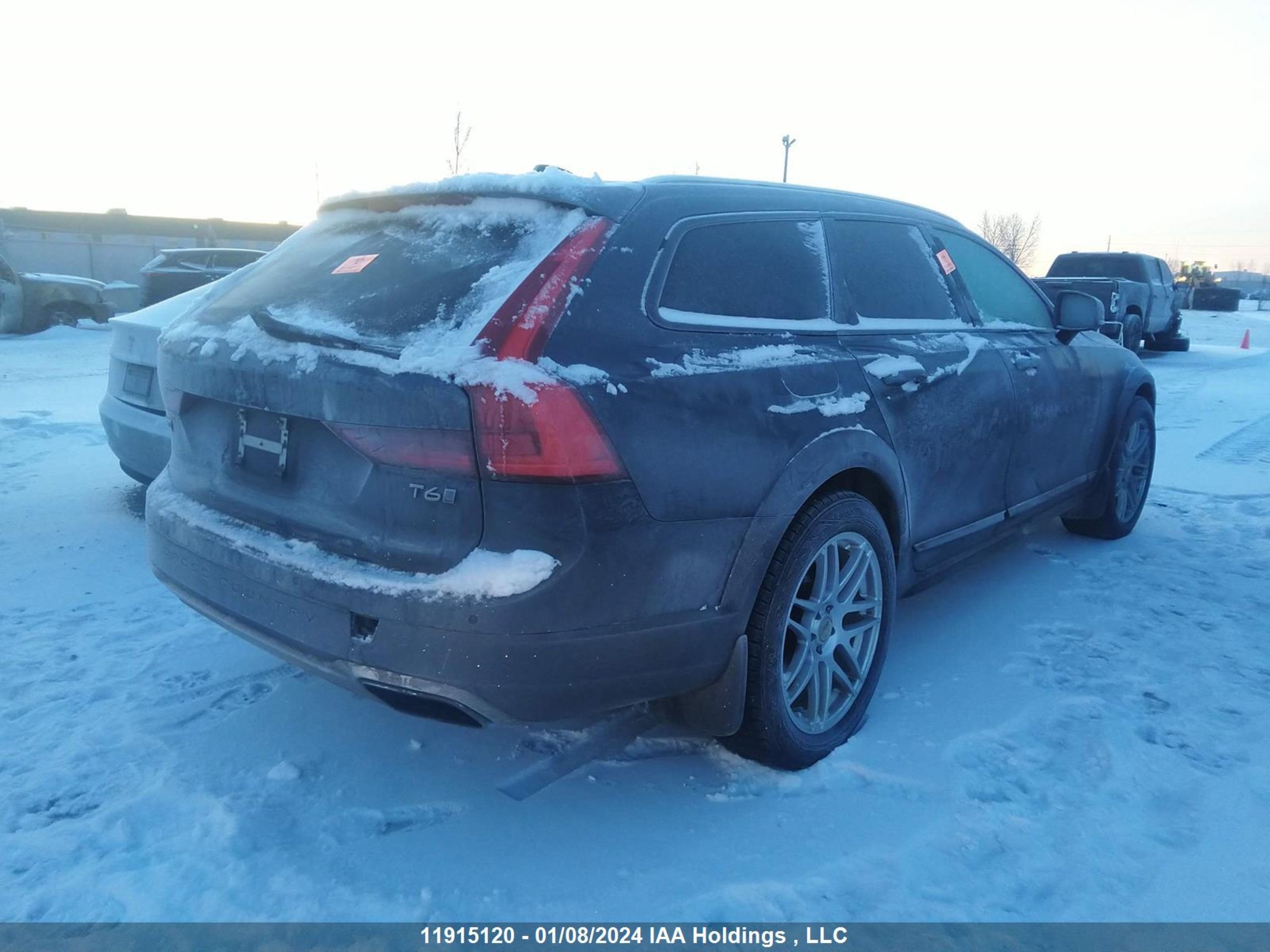 Photo 3 VIN: YV4A22NL7J1023913 - VOLVO V90 CROSS COUNTRY 