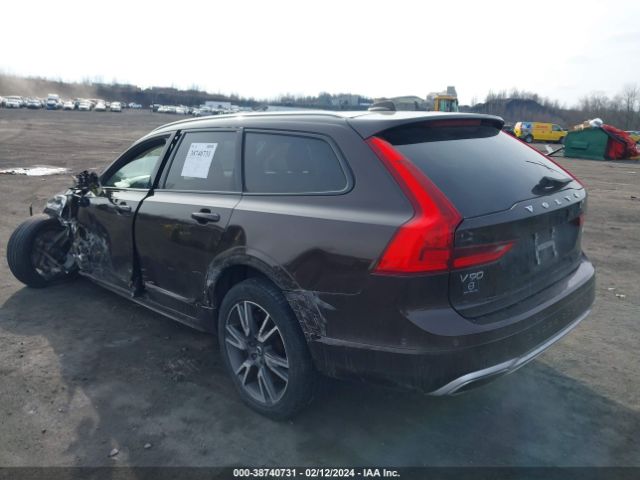 Photo 2 VIN: YV4A22NLXH1001124 - VOLVO V90 CROSS COUNTRY 