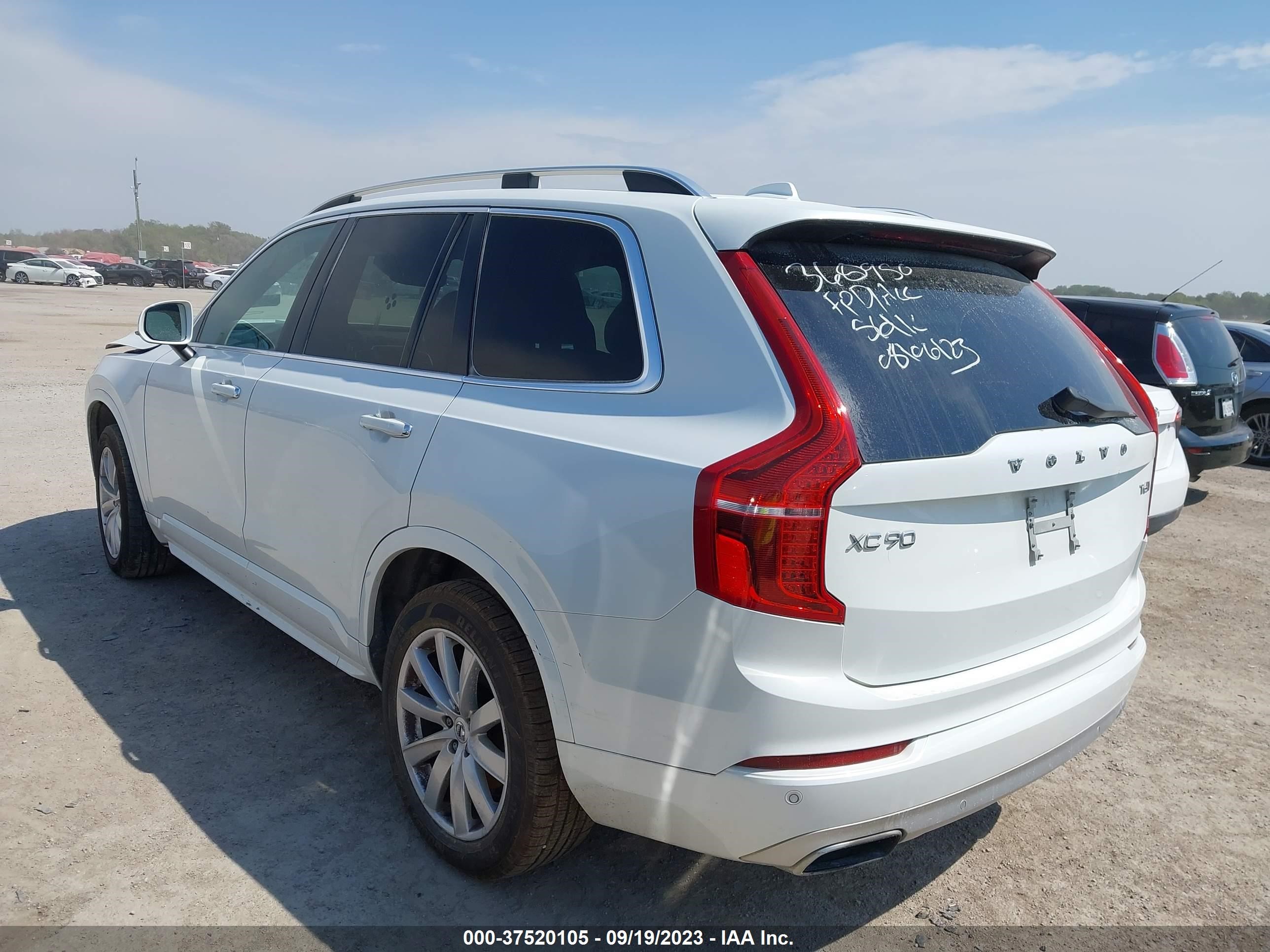 Photo 2 VIN: YV4A22PK3H1157459 - VOLVO XC90 