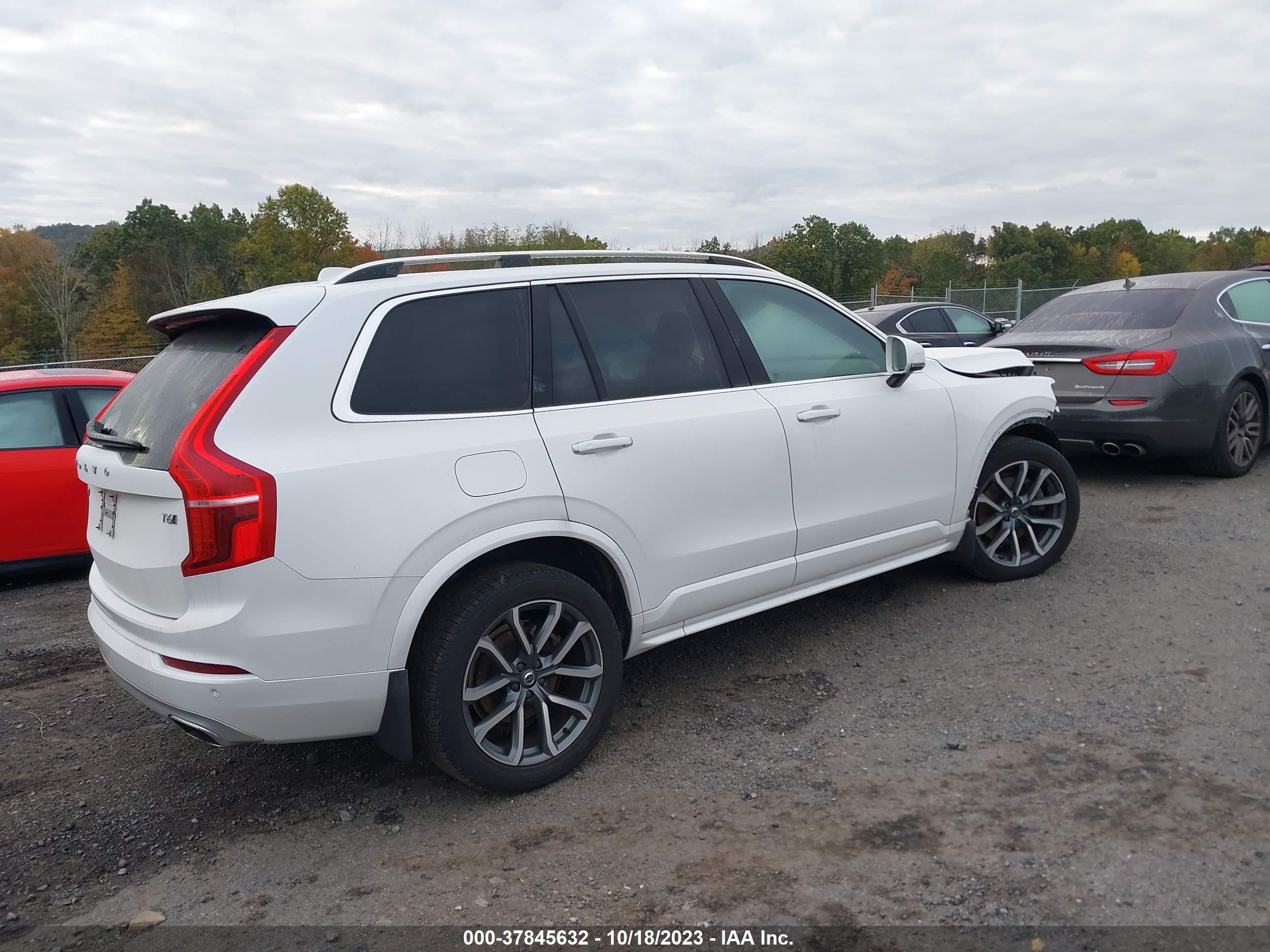 Photo 3 VIN: YV4A22PK3K1489862 - VOLVO XC90 