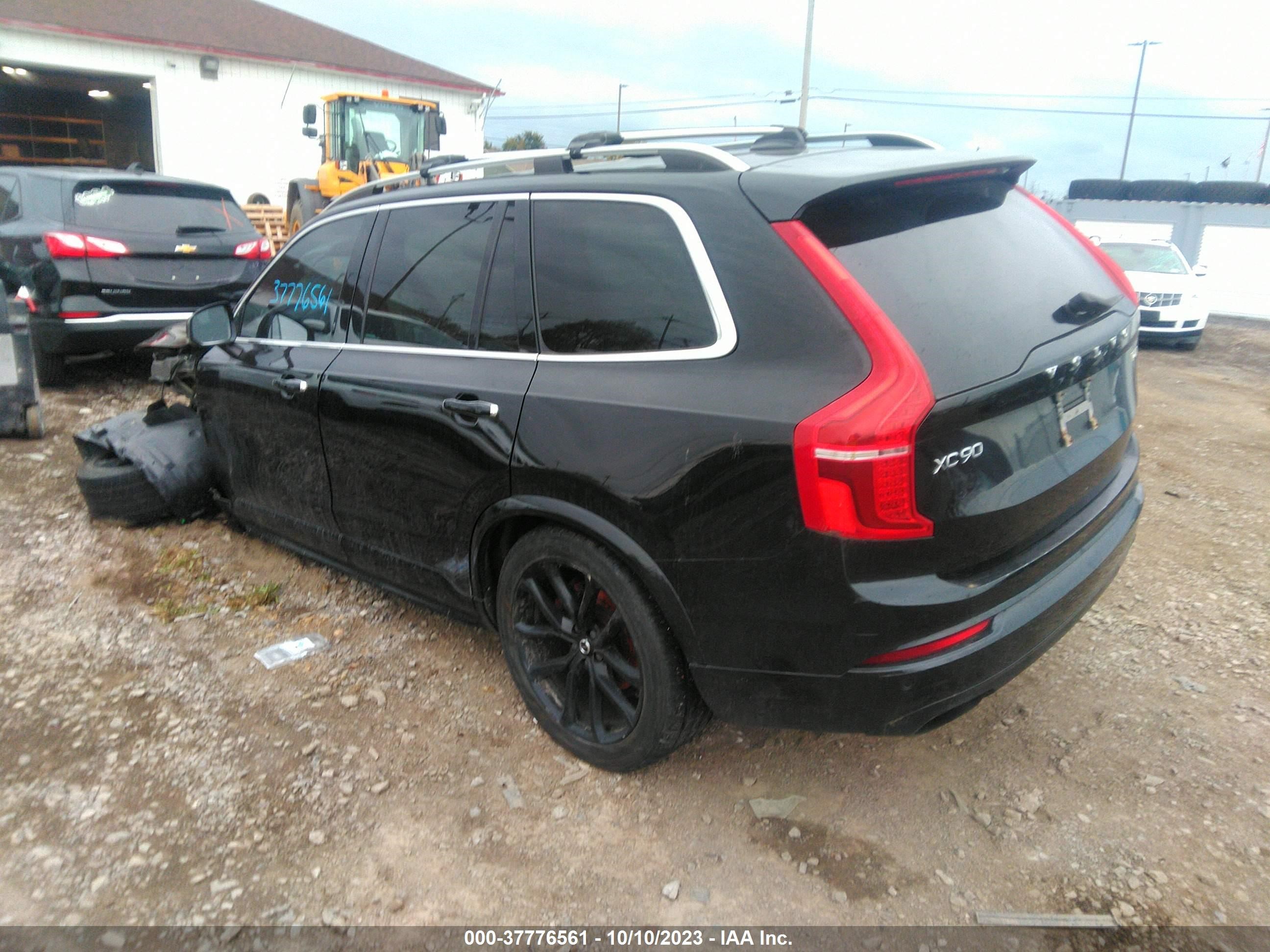 Photo 2 VIN: YV4A22PK5G1047026 - VOLVO XC90 