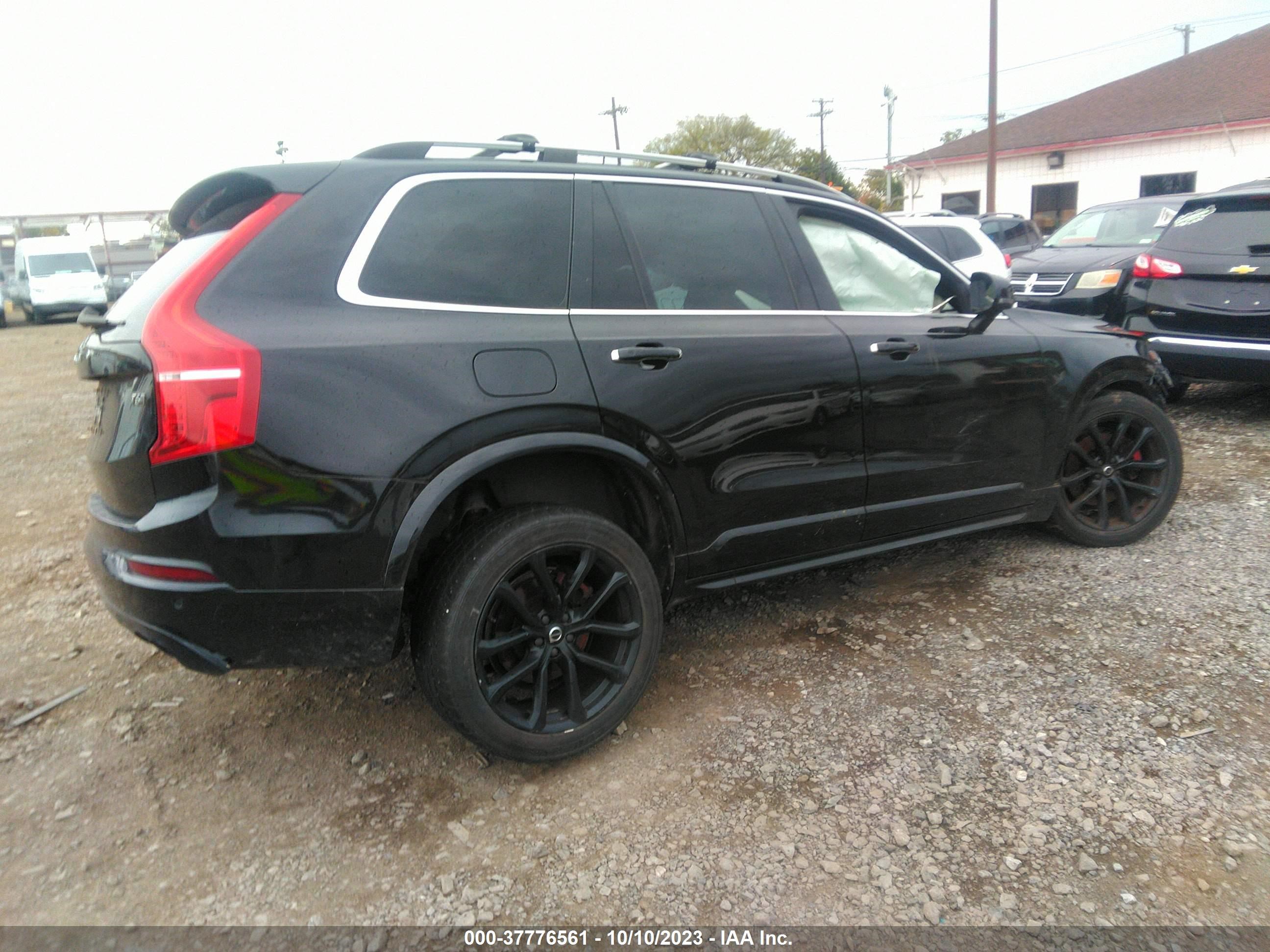 Photo 3 VIN: YV4A22PK5G1047026 - VOLVO XC90 