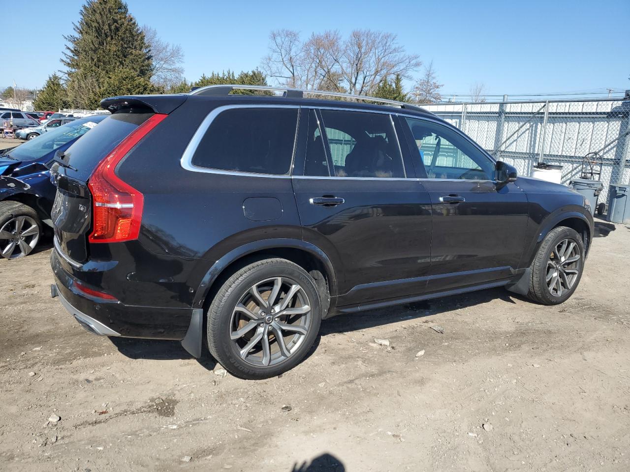 Photo 2 VIN: YV4A22PK5H1157205 - VOLVO XC90 