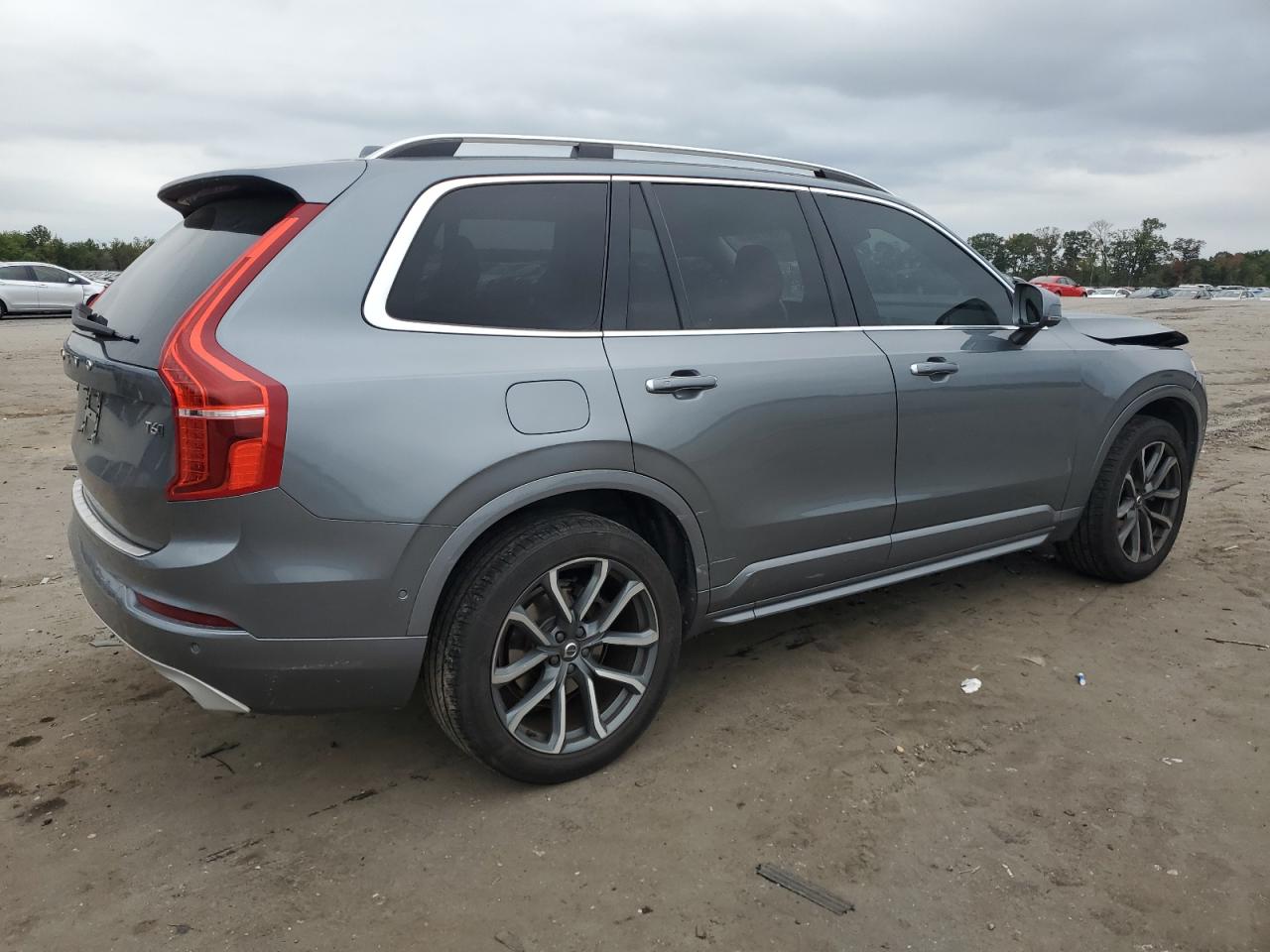 Photo 2 VIN: YV4A22PK6J1212377 - VOLVO XC90 