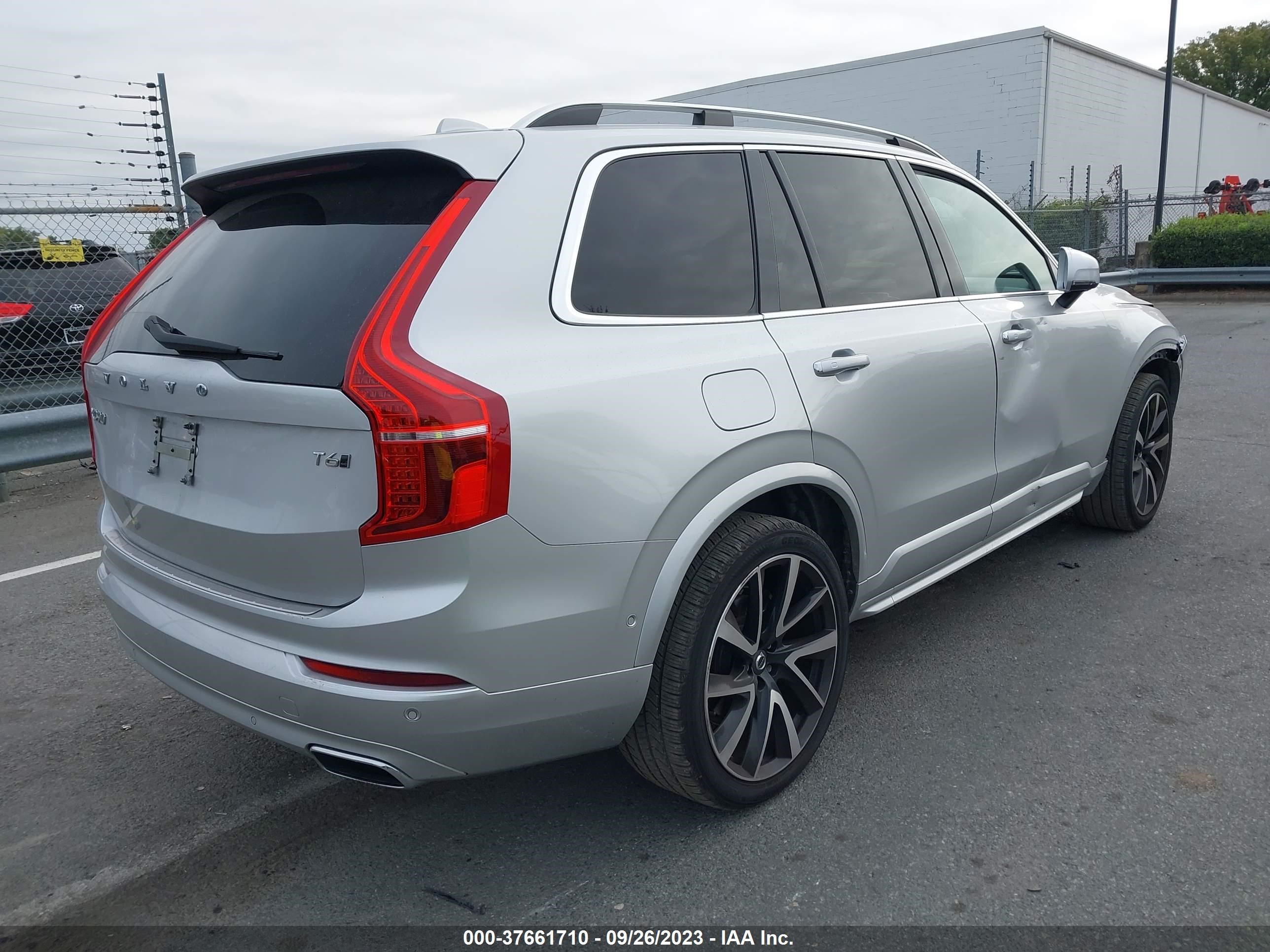 Photo 3 VIN: YV4A22PK7J1321754 - VOLVO XC90 