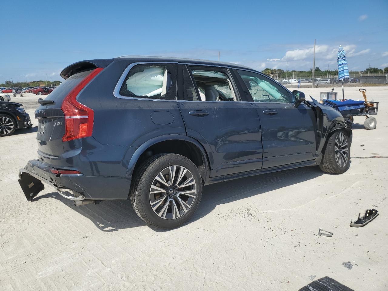 Photo 2 VIN: YV4A22PK9M1699563 - VOLVO XC90 