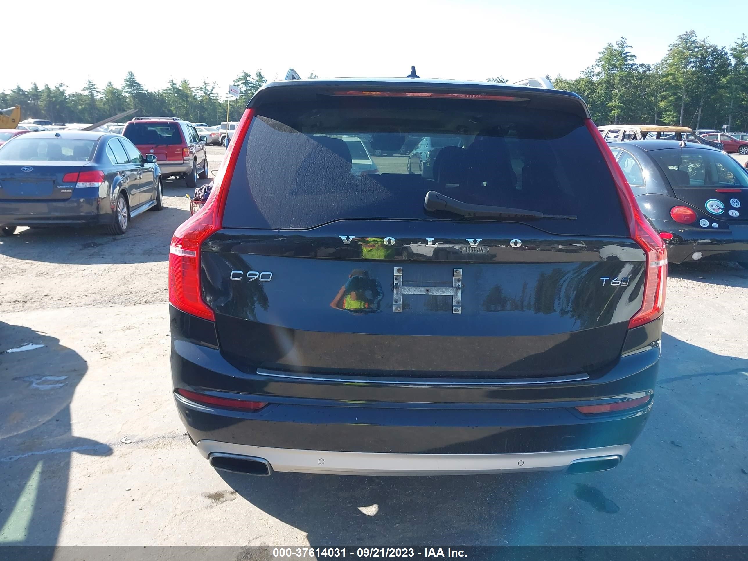 Photo 15 VIN: YV4A22PKXG1088381 - VOLVO XC90 