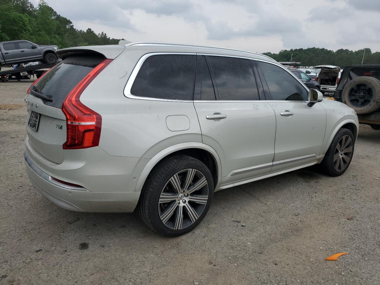 Photo 2 VIN: YV4A22PL2N1842945 - VOLVO XC90 