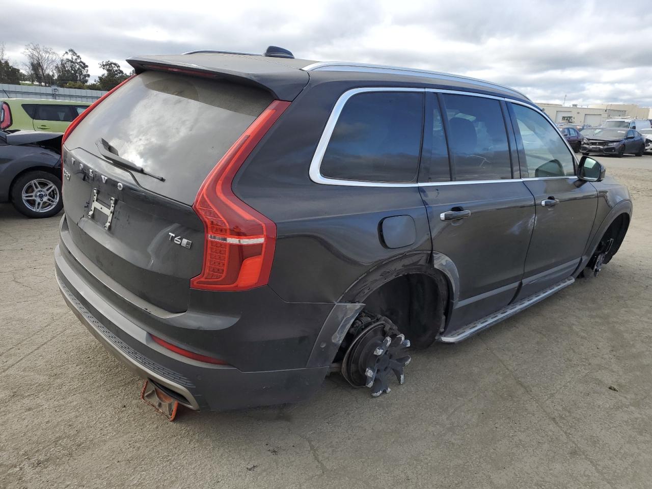 Photo 2 VIN: YV4A22PL6G1050848 - VOLVO XC90 