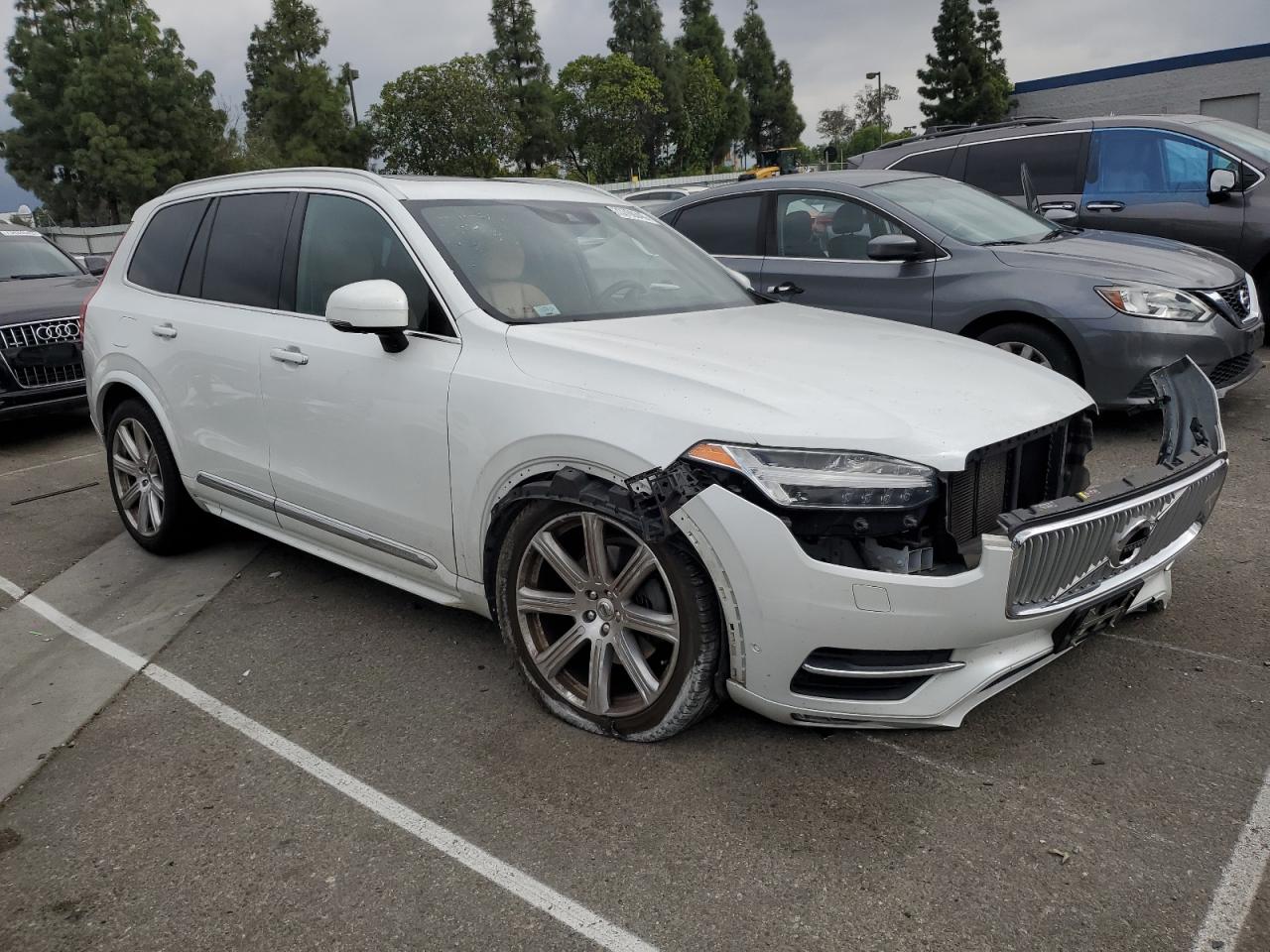 Photo 3 VIN: YV4A22PL9H1150203 - VOLVO XC90 