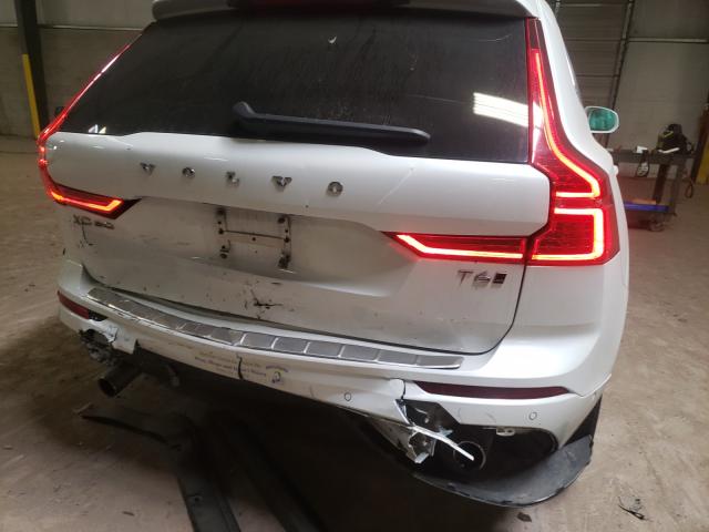 Photo 8 VIN: YV4A22RK2J1094969 - VOLVO XC60 T6 MO 