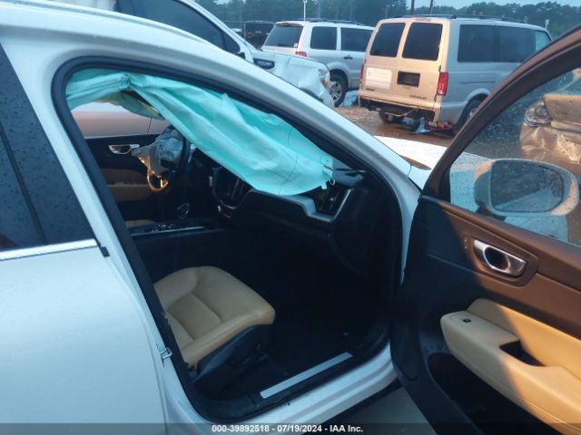 Photo 4 VIN: YV4A22RK4L1566818 - VOLVO XC60 