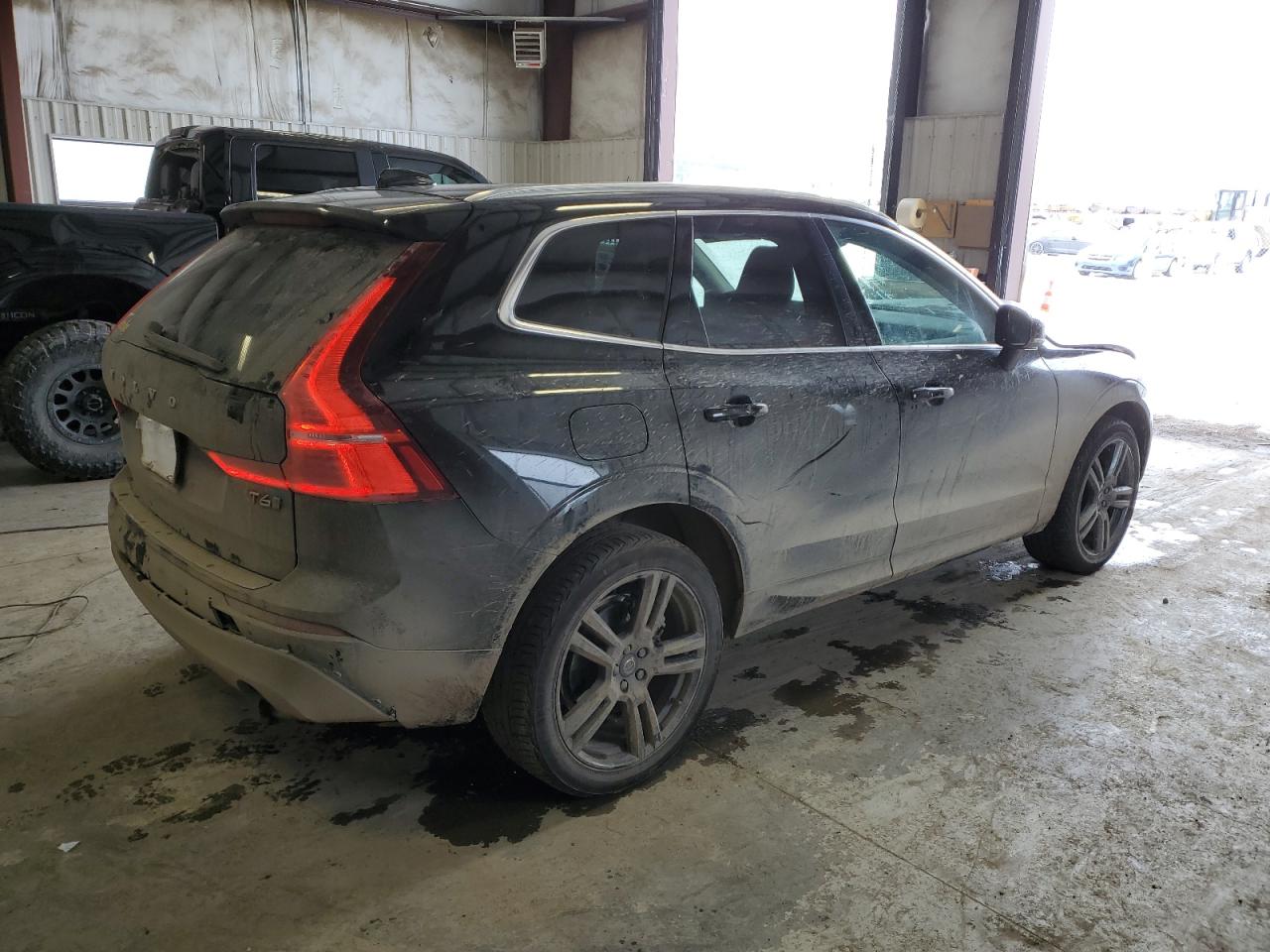 Photo 2 VIN: YV4A22RK4M1765708 - VOLVO XC60 