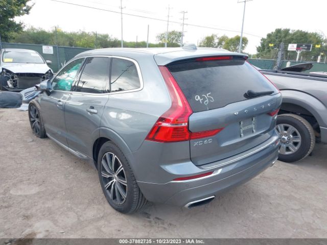 Photo 2 VIN: YV4A22RL9M1765891 - VOLVO XC60 