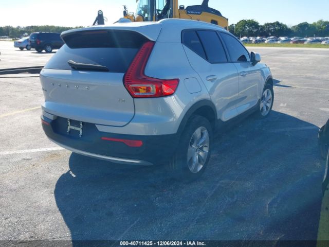 Photo 3 VIN: YV4AC2HK5M2430384 - VOLVO XC40 