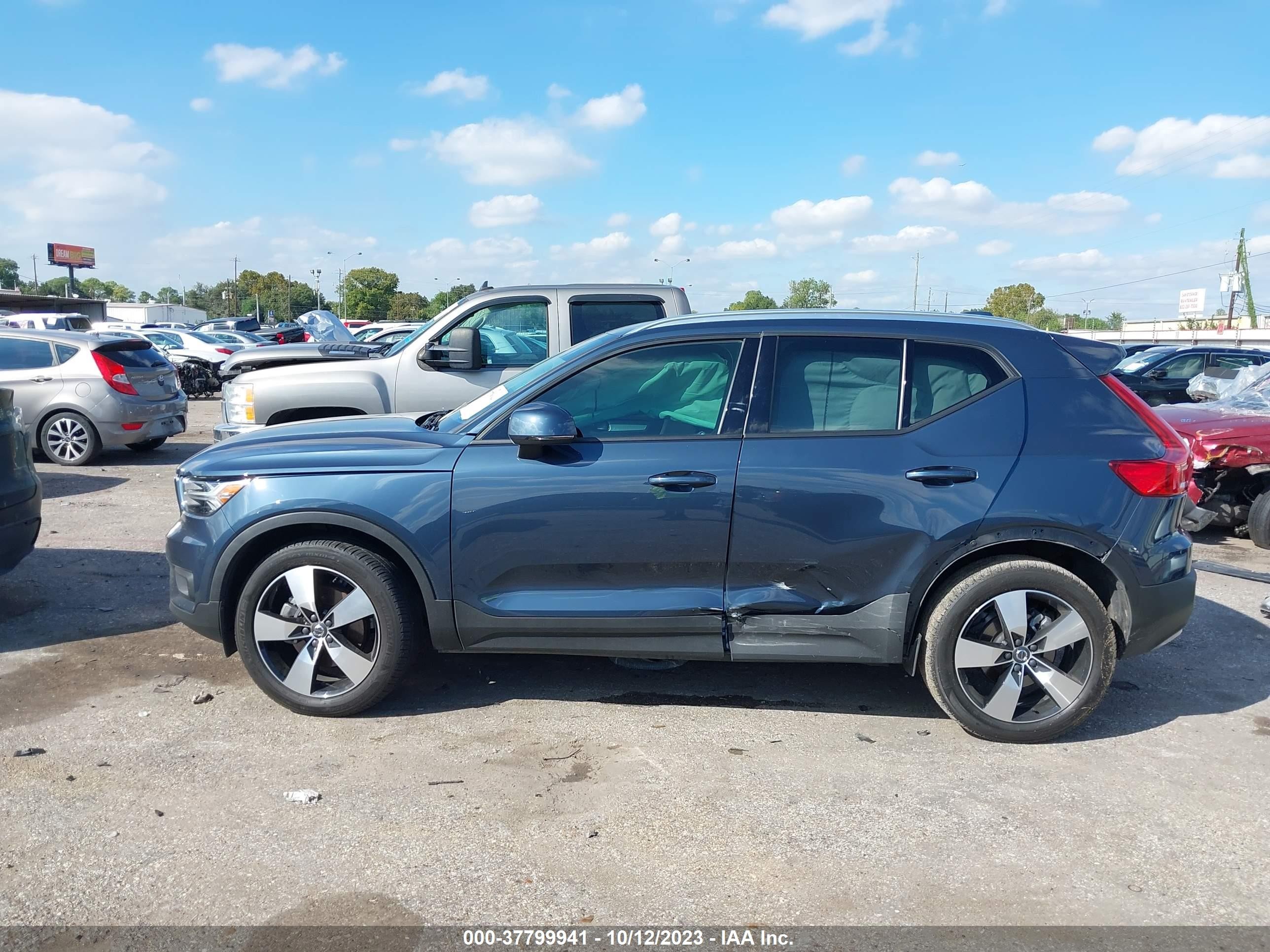 Photo 13 VIN: YV4AC2HKXM2513227 - VOLVO XC40 