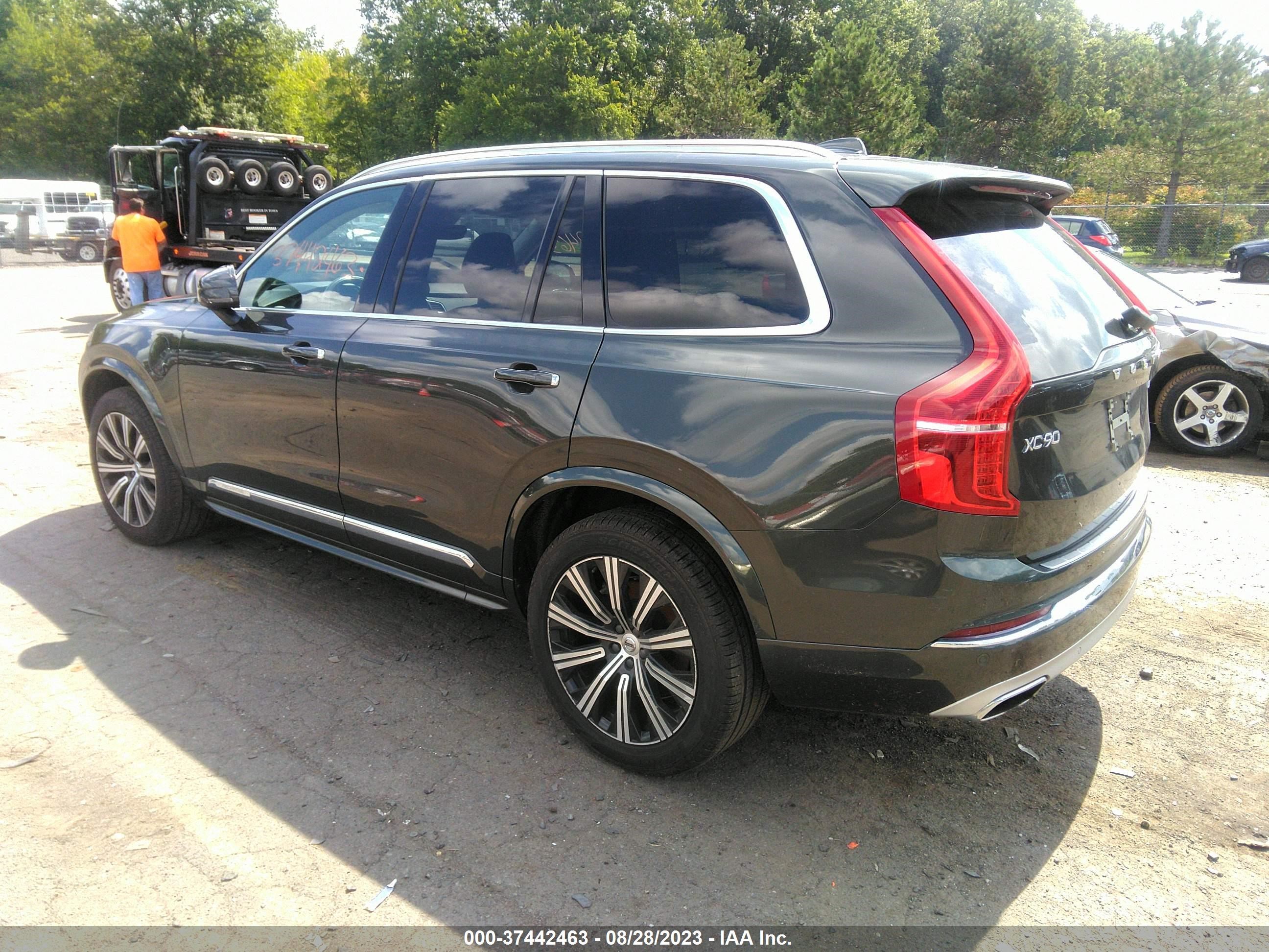 Photo 2 VIN: YV4BR00L3M1708586 - VOLVO XC90 