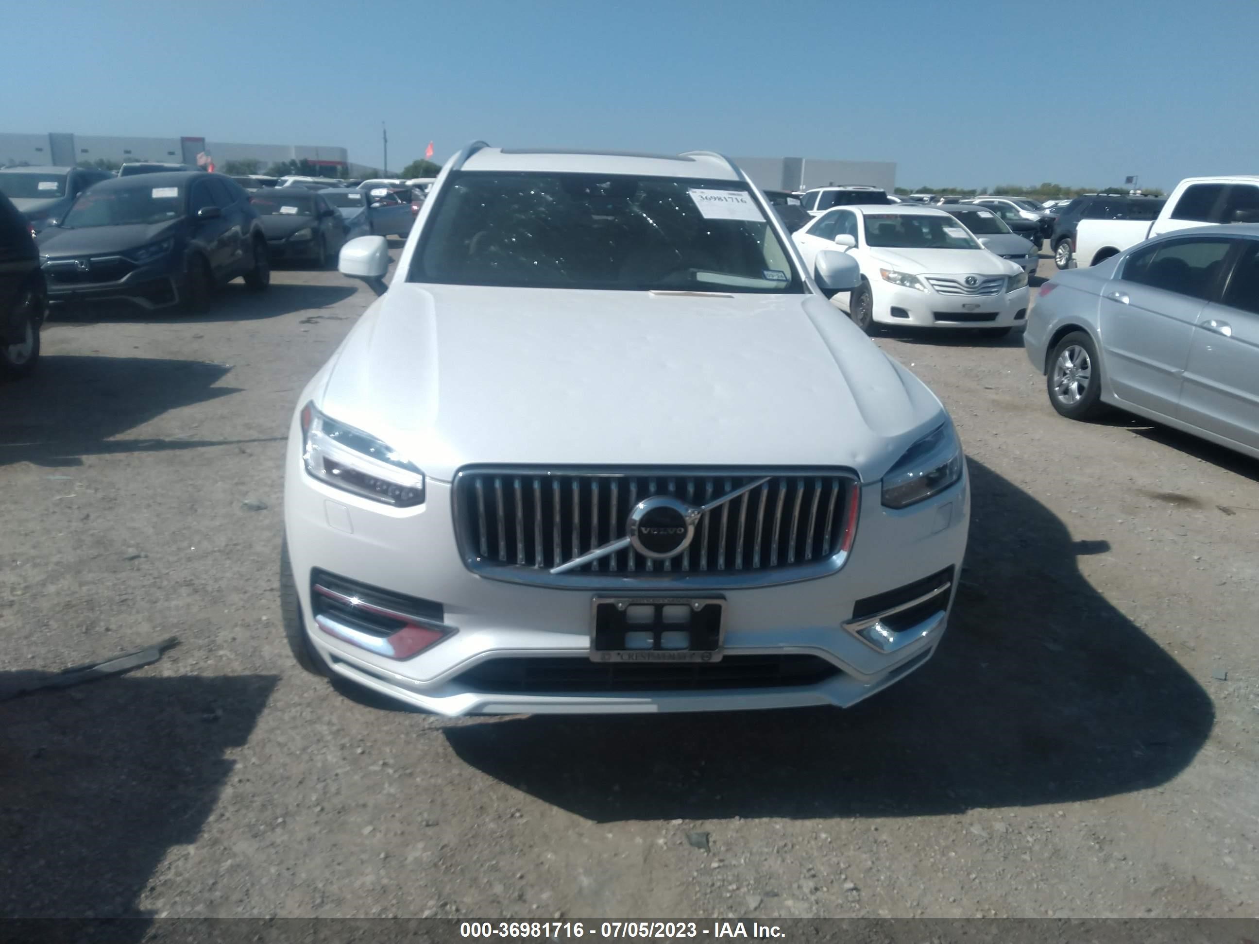 Photo 11 VIN: YV4BR0CK3M1676290 - VOLVO XC90 