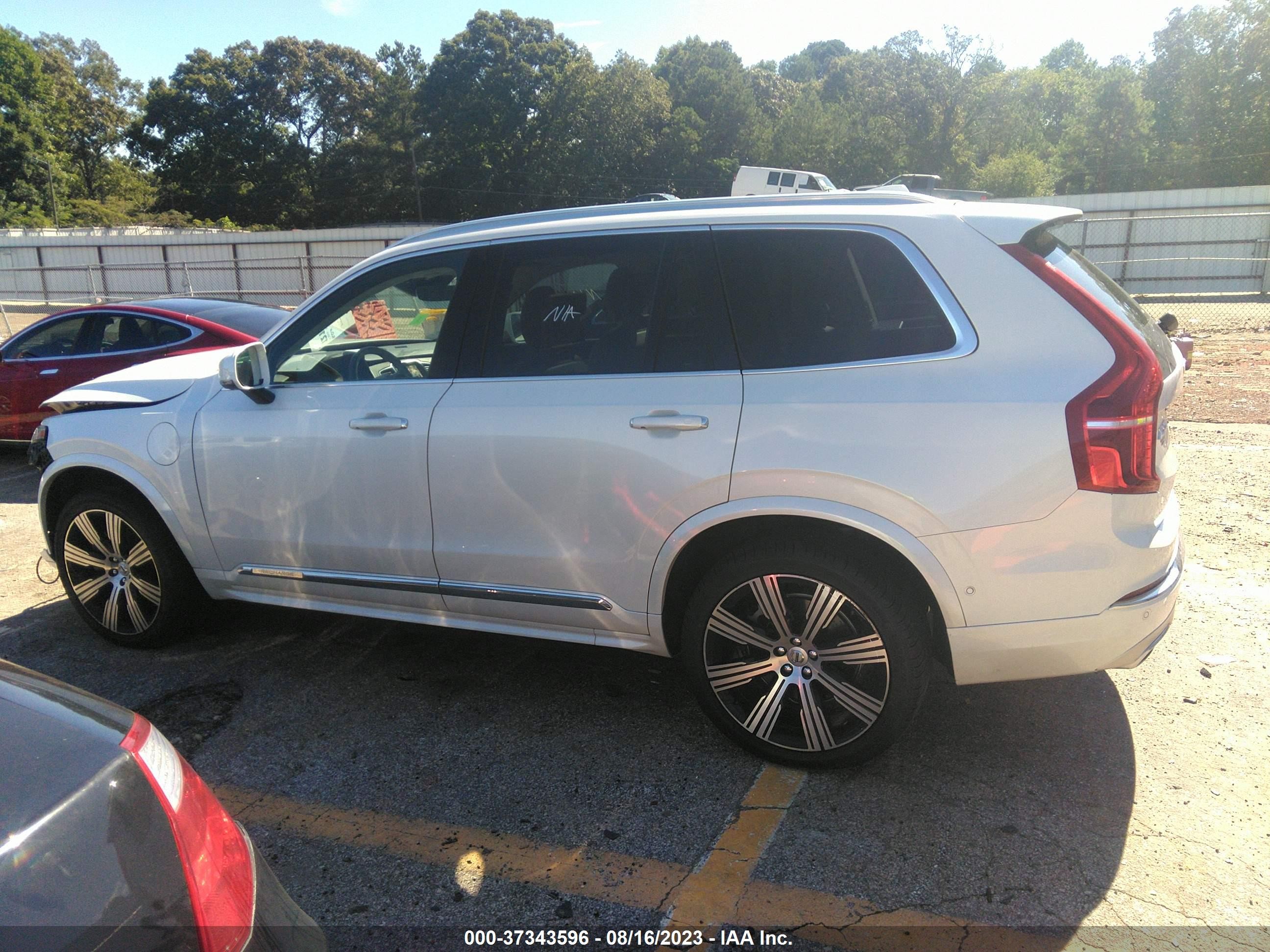 Photo 13 VIN: YV4BR0CL7M1739013 - VOLVO XC90 