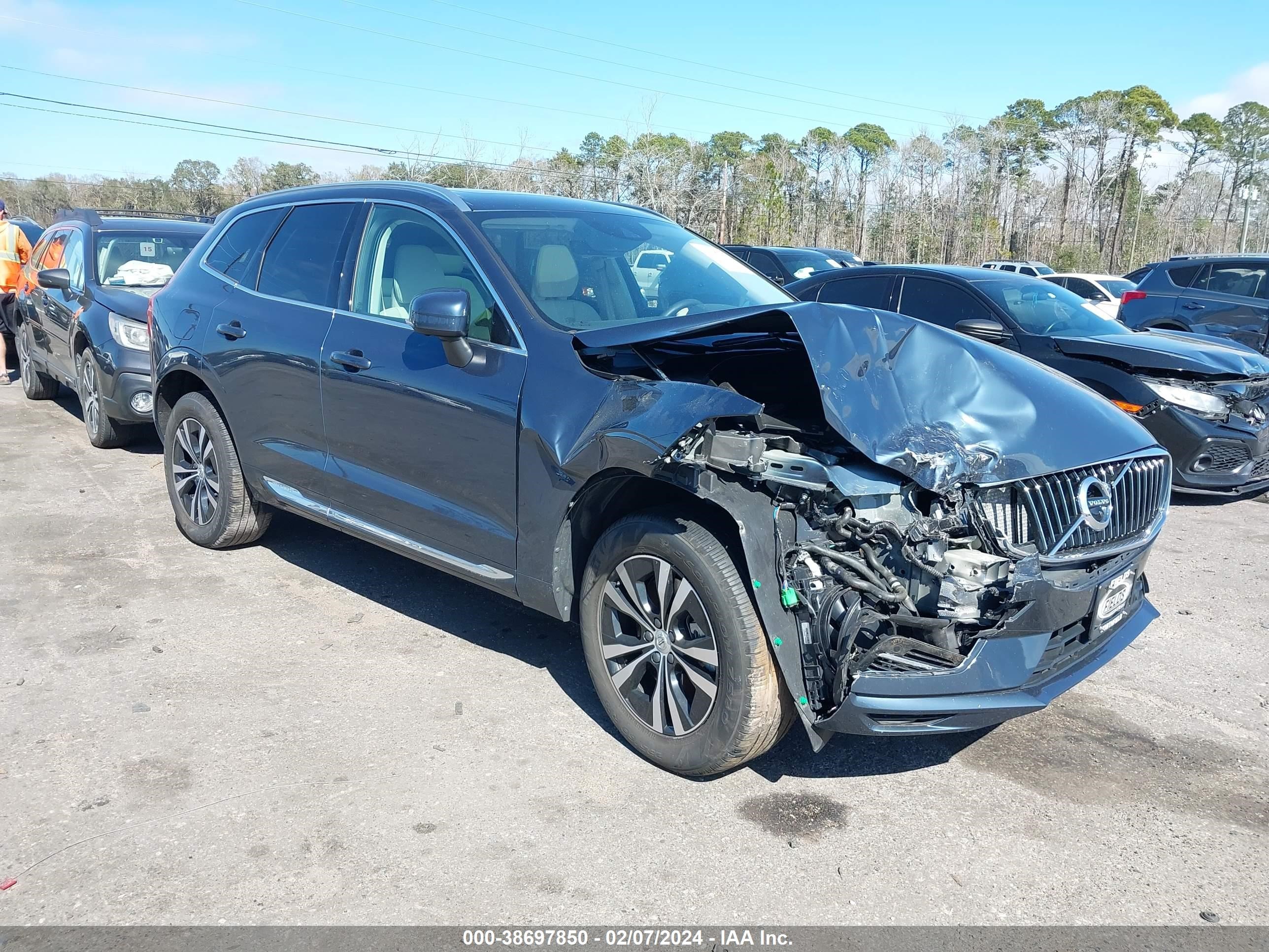 Photo 0 VIN: YV4BR0DK9M1855903 - VOLVO XC60 