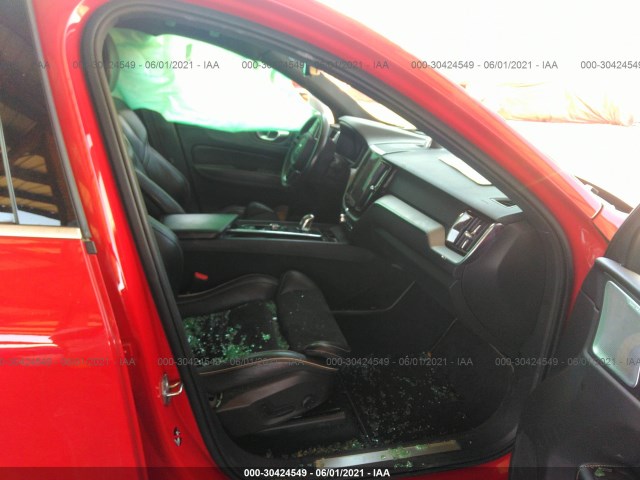 Photo 4 VIN: YV4BR0DM1J1000982 - VOLVO XC60 