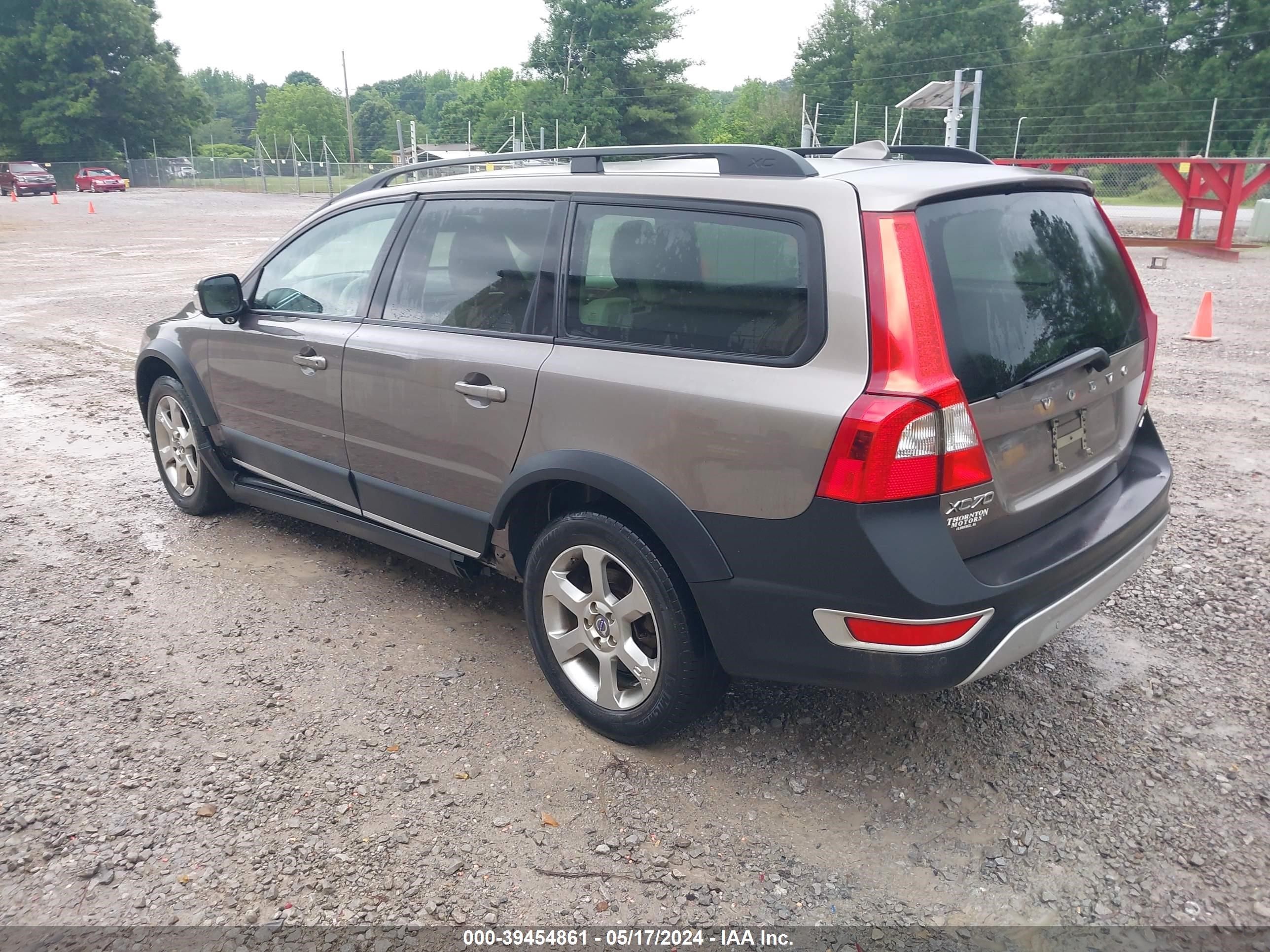 Photo 2 VIN: YV4BZ982581016240 - VOLVO XC70 