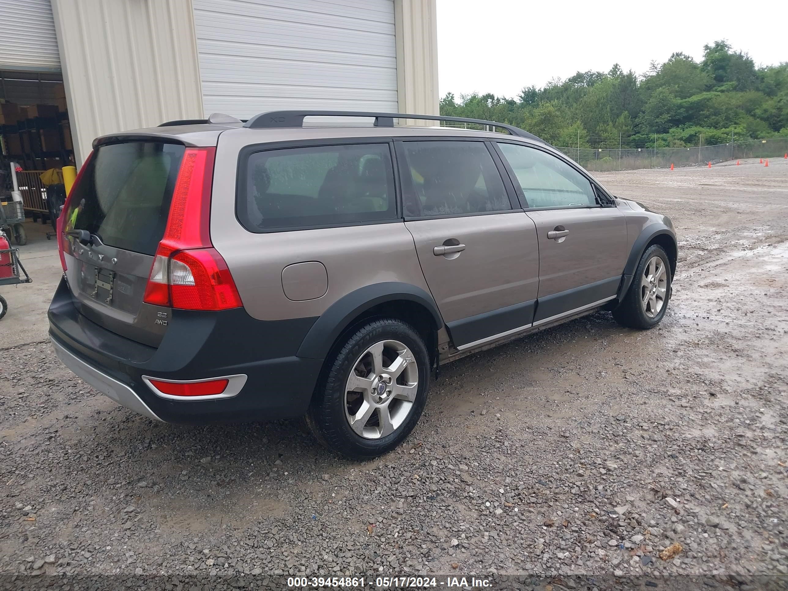 Photo 3 VIN: YV4BZ982581016240 - VOLVO XC70 