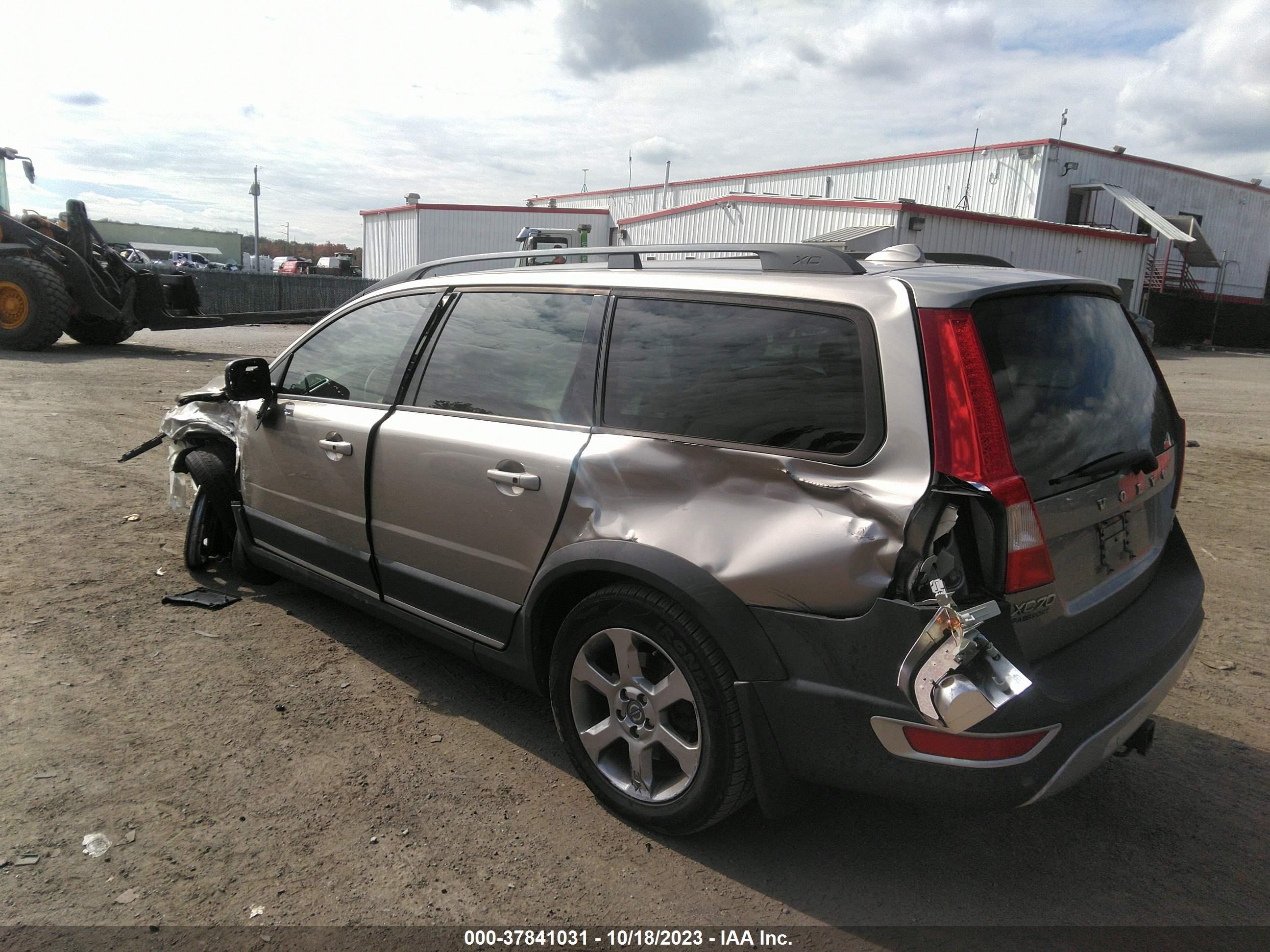 Photo 2 VIN: YV4BZ982581039162 - VOLVO XC70 