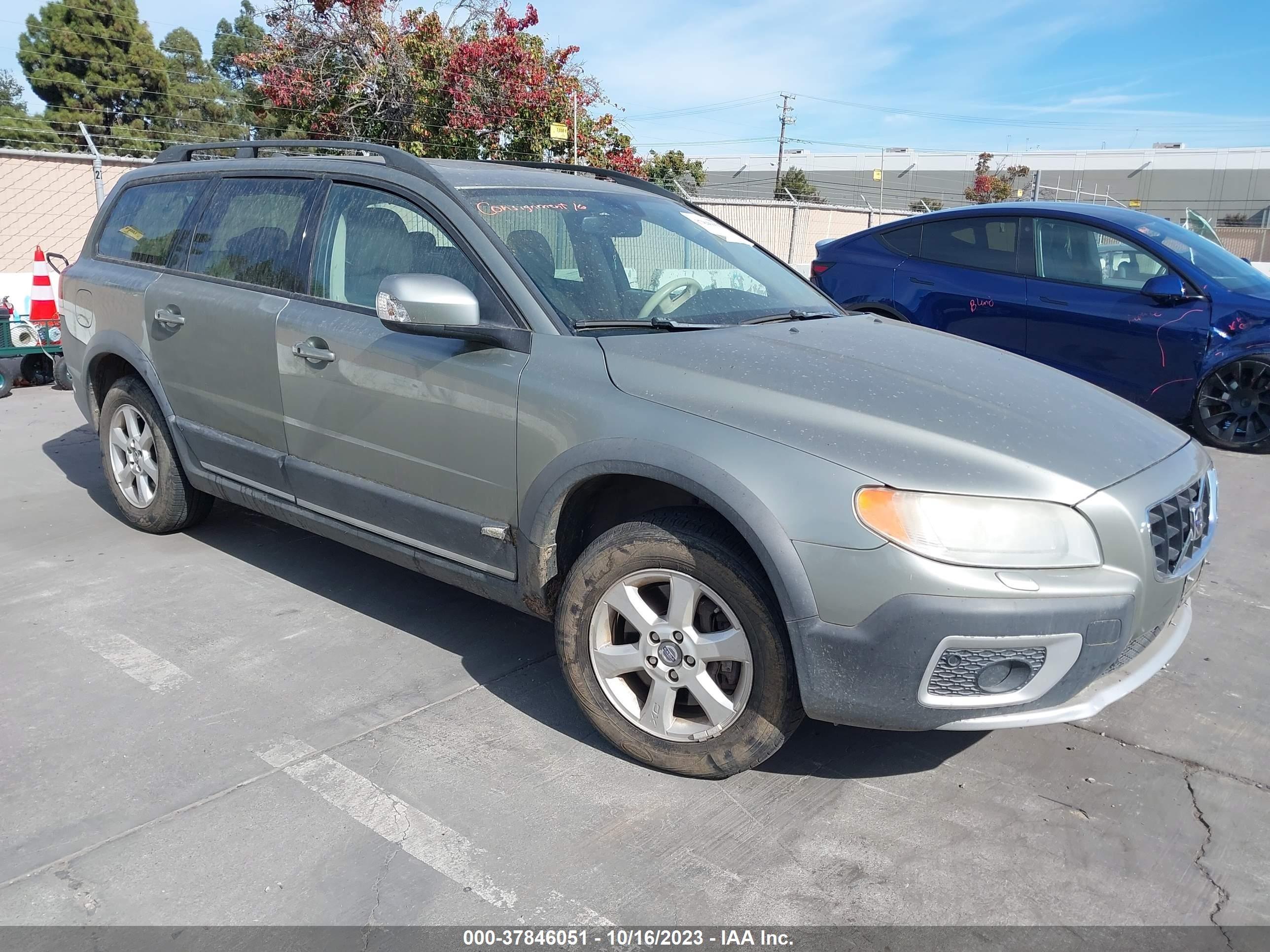 Photo 0 VIN: YV4BZ982681012049 - VOLVO XC70 