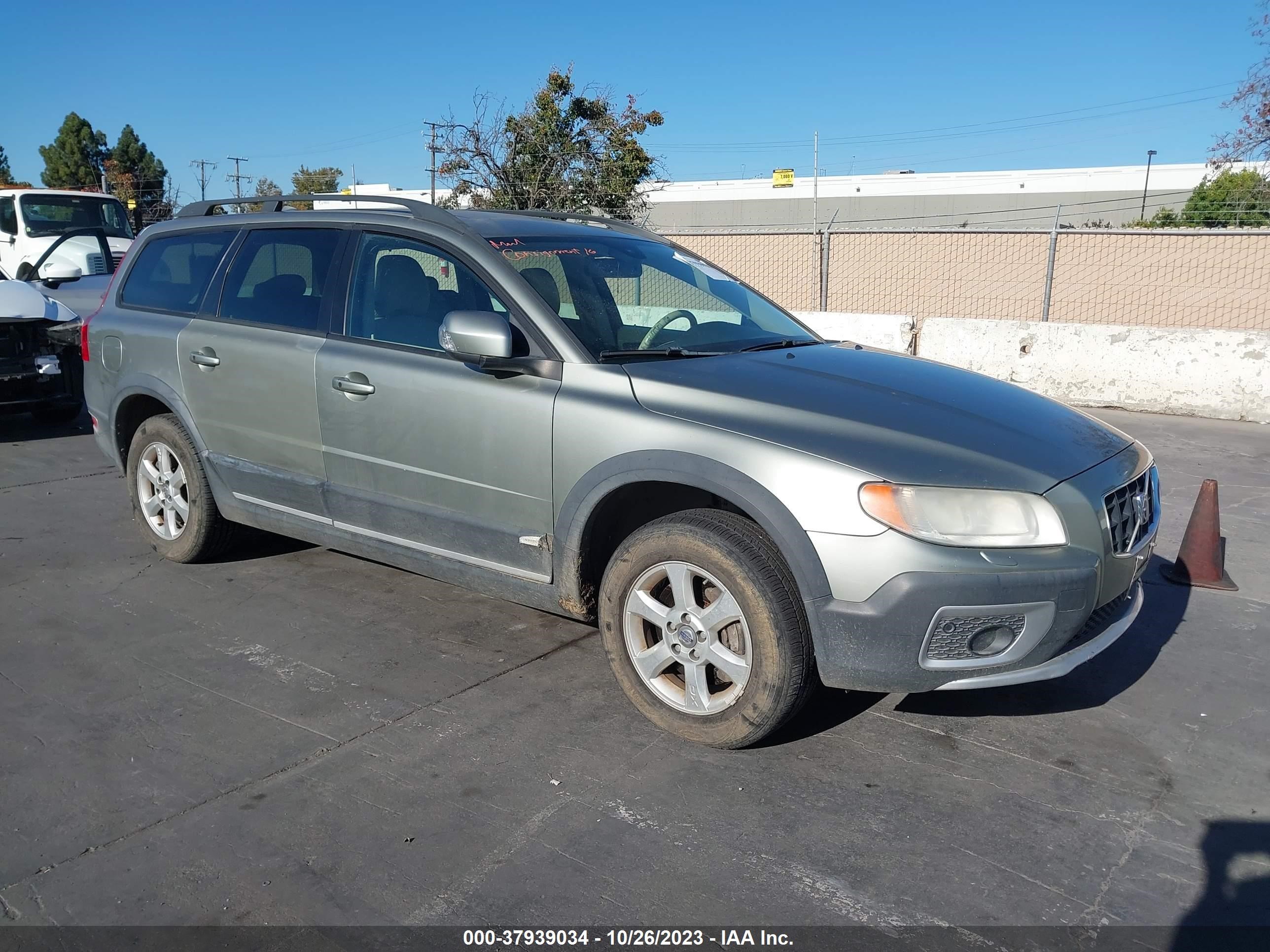 Photo 1 VIN: YV4BZ982681012049 - VOLVO XC70 