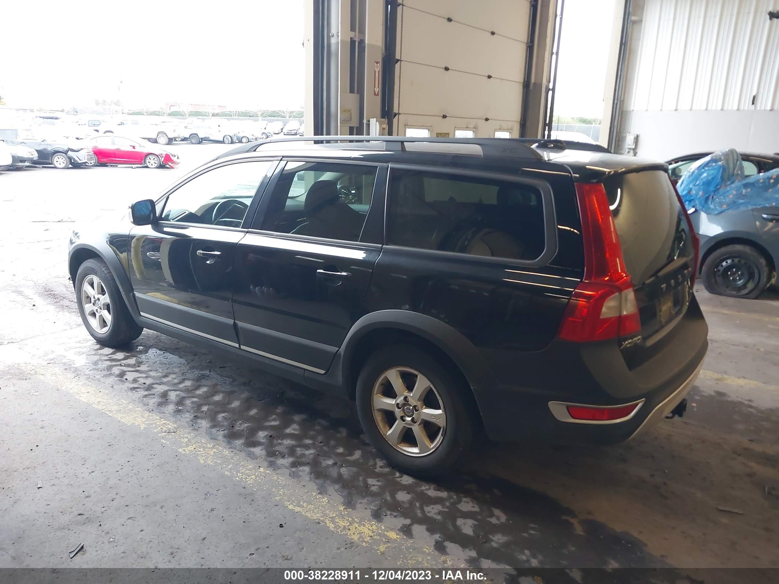 Photo 2 VIN: YV4BZ982781004073 - VOLVO XC70 