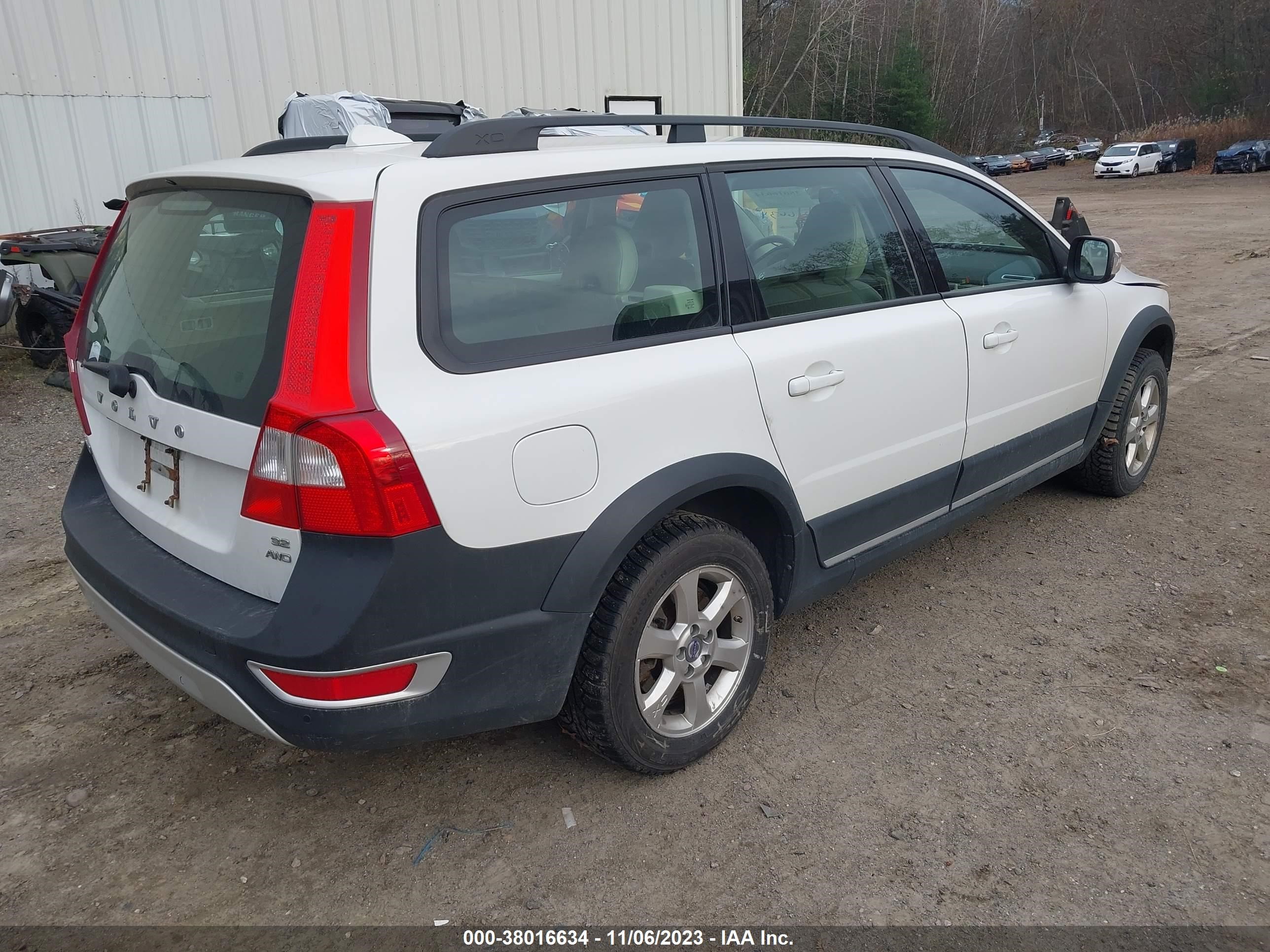 Photo 3 VIN: YV4BZ982781019088 - VOLVO XC70 