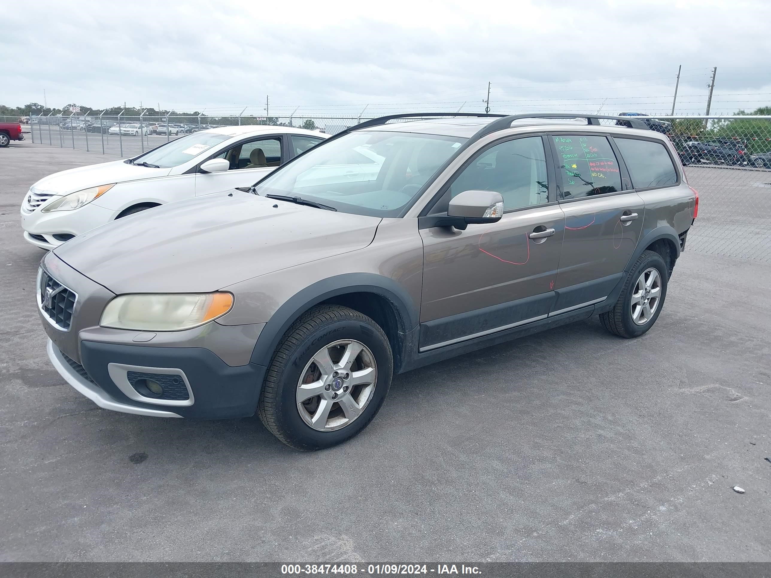 Photo 1 VIN: YV4BZ982X81009106 - VOLVO XC70 