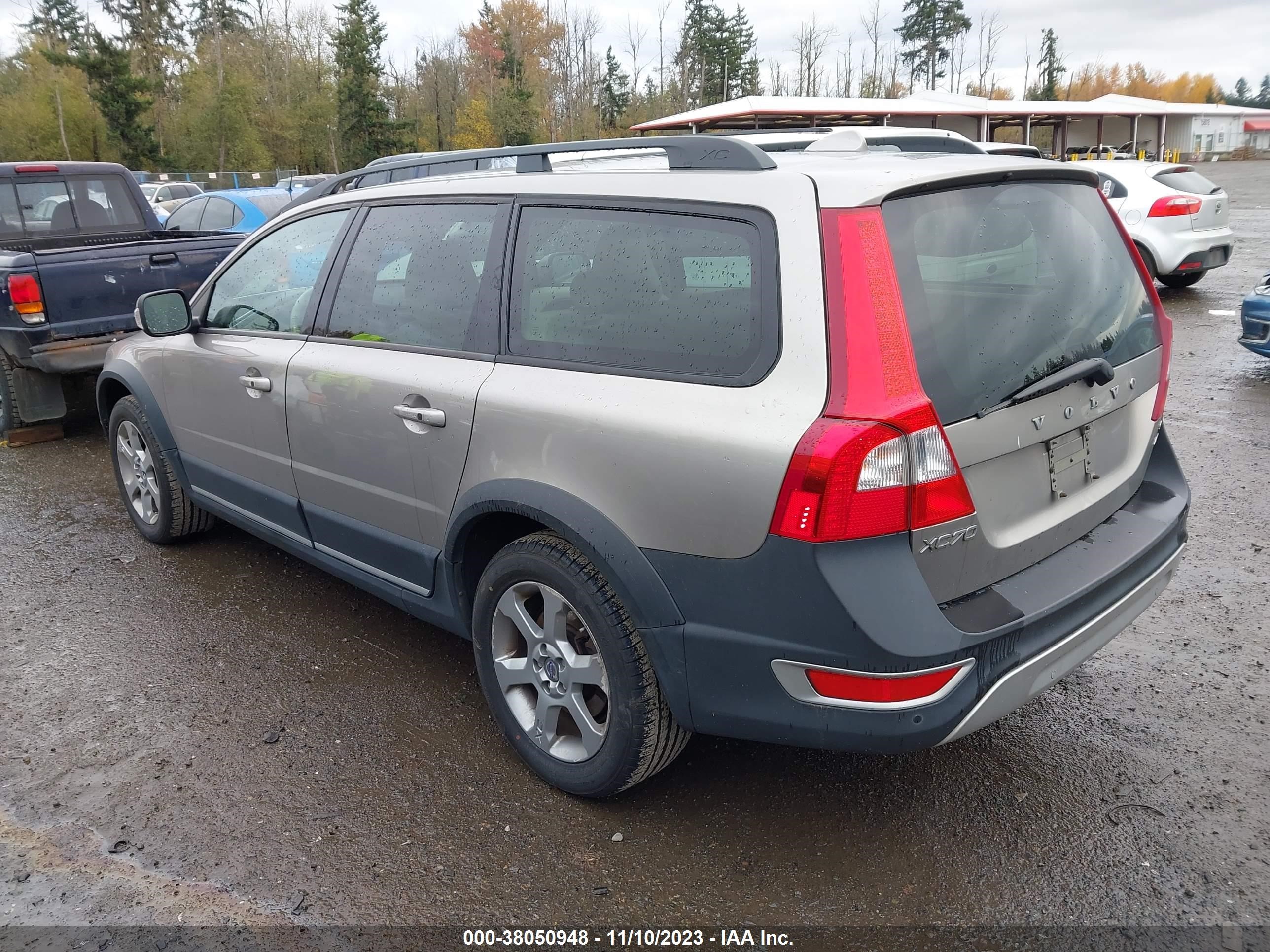 Photo 2 VIN: YV4BZ982X81012037 - VOLVO XC70 