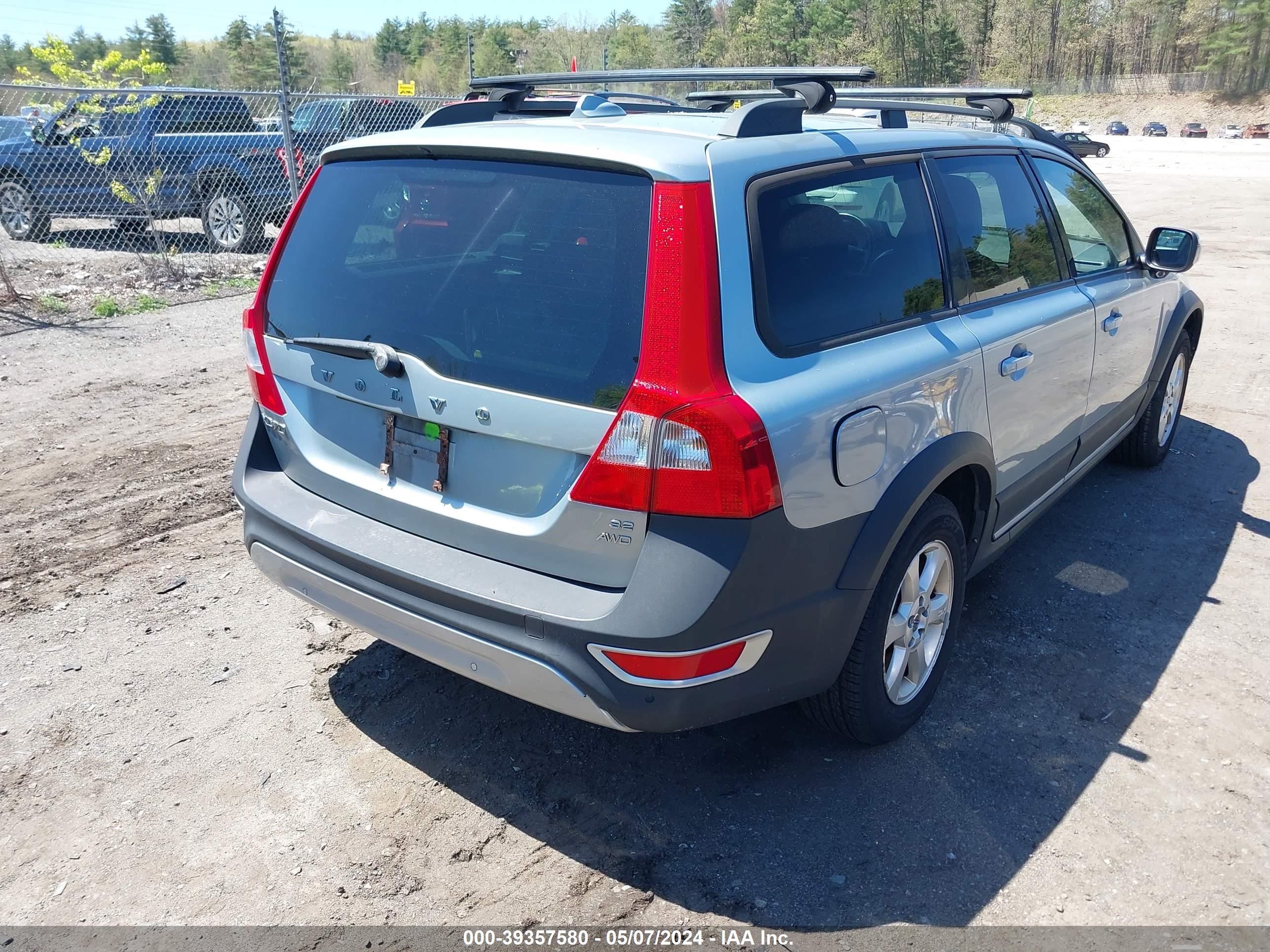 Photo 3 VIN: YV4BZ982X81023846 - VOLVO XC70 