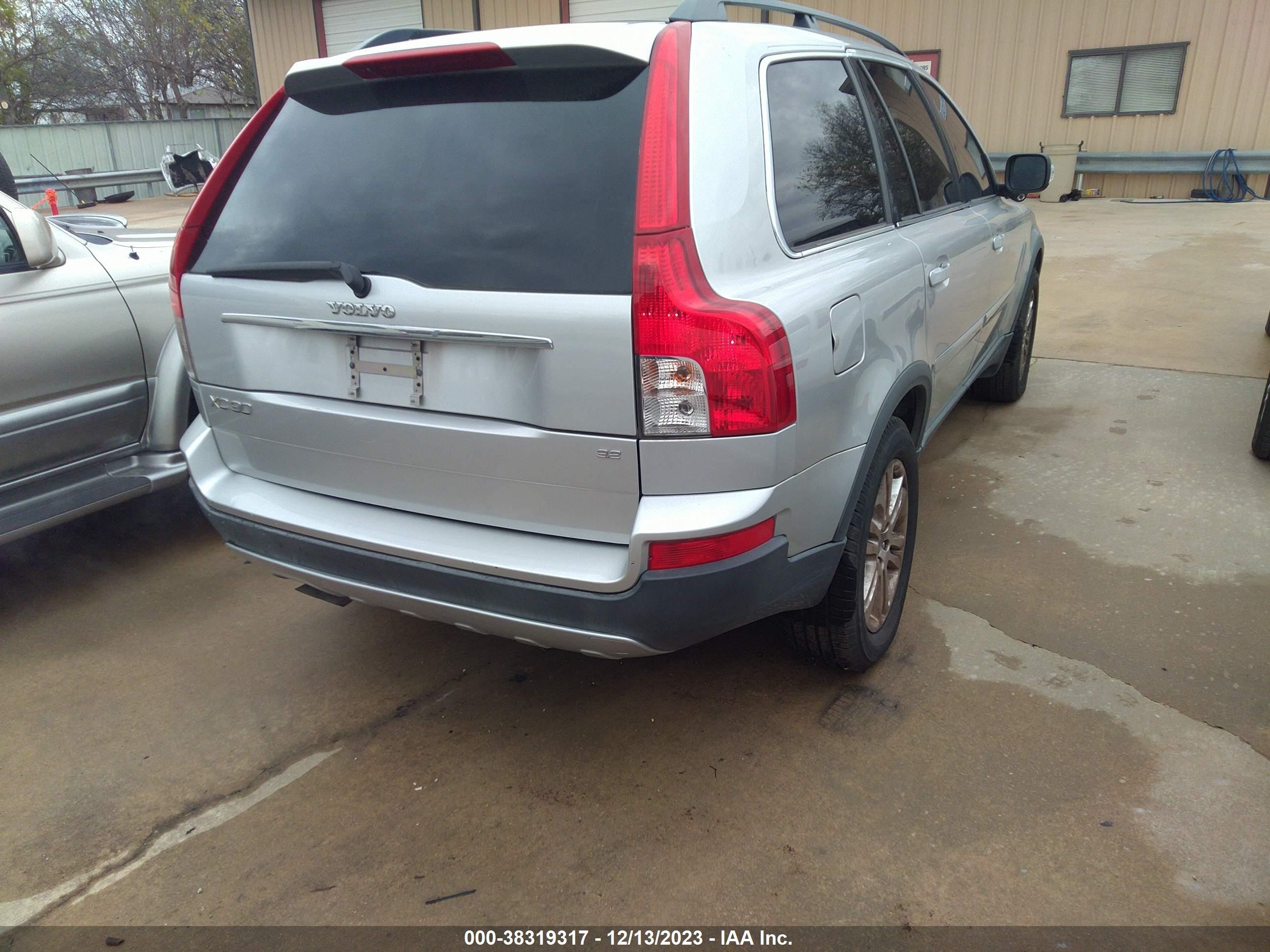 Photo 3 VIN: YV4CY982581450388 - VOLVO XC90 