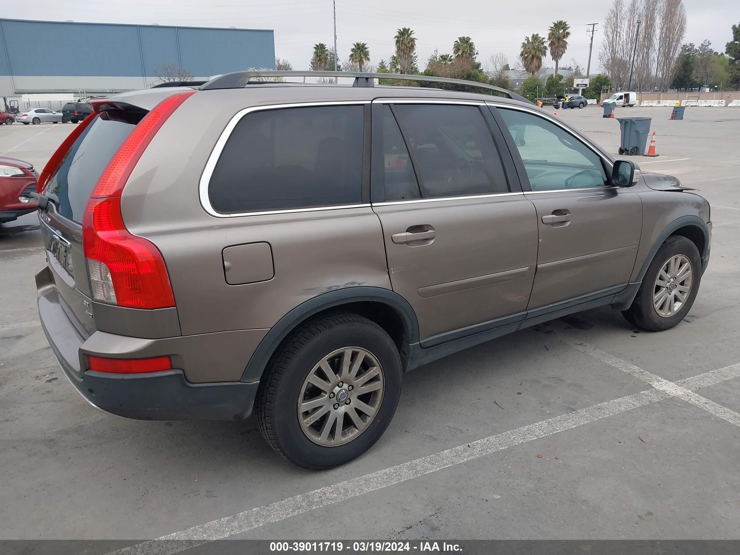 Photo 3 VIN: YV4CZ982081476412 - VOLVO XC90 