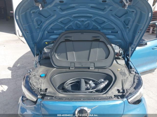 Photo 9 VIN: YV4ED3GB4N2003298 - VOLVO C40 