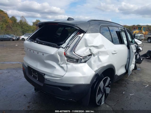 Photo 3 VIN: YV4ED3UM3P2003494 - VOLVO XC40 