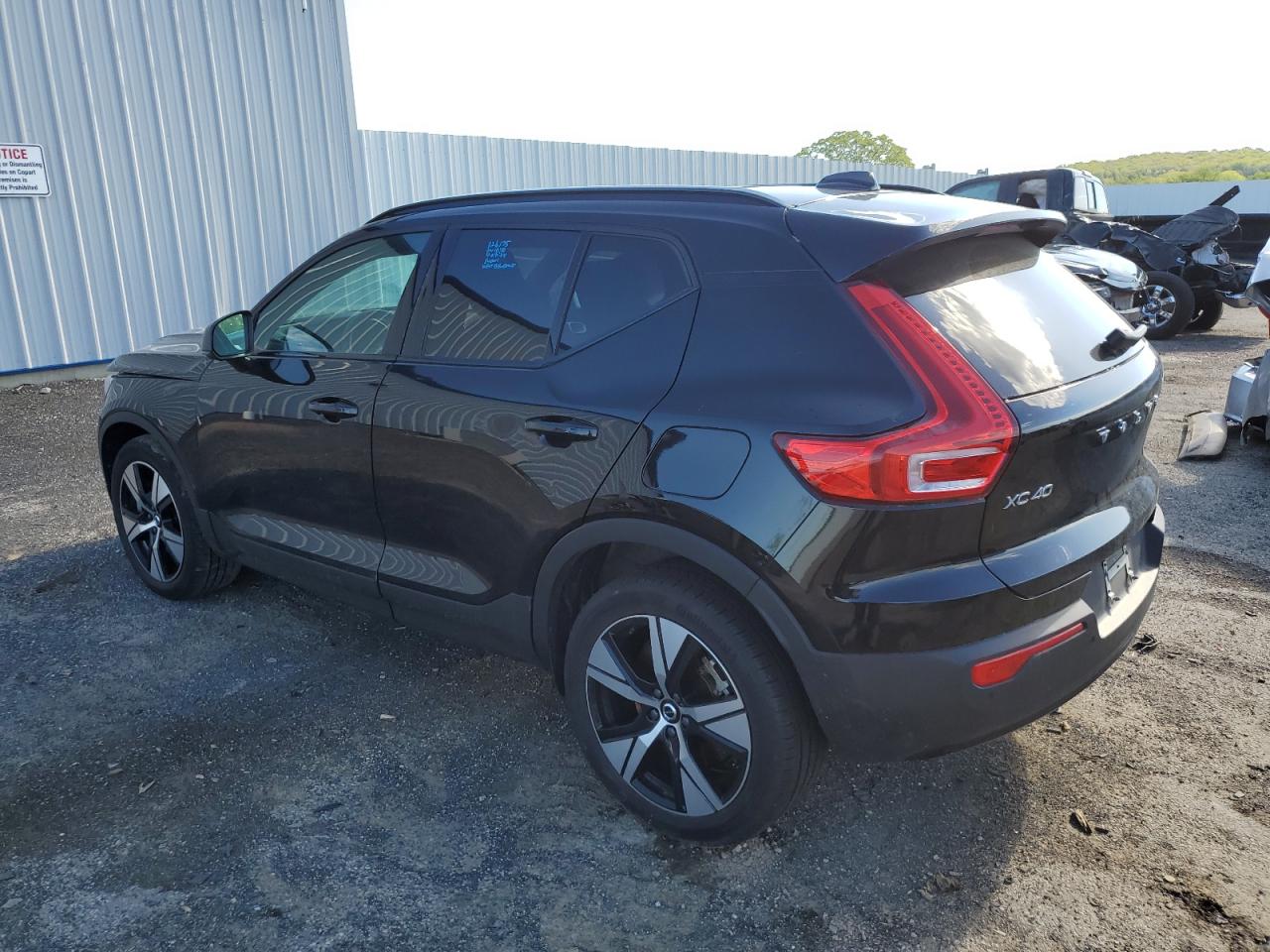 Photo 1 VIN: YV4ED3UR0M2547328 - VOLVO XC40 