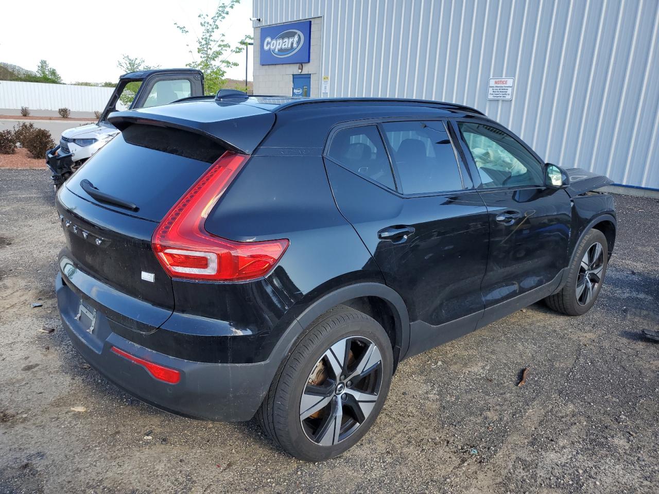 Photo 2 VIN: YV4ED3UR0M2547328 - VOLVO XC40 