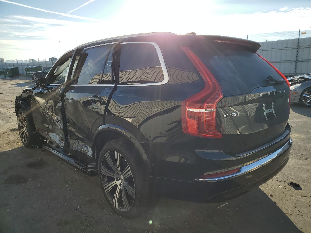 Photo 1 VIN: YV4H60CE8R1174265 - VOLVO XC90 