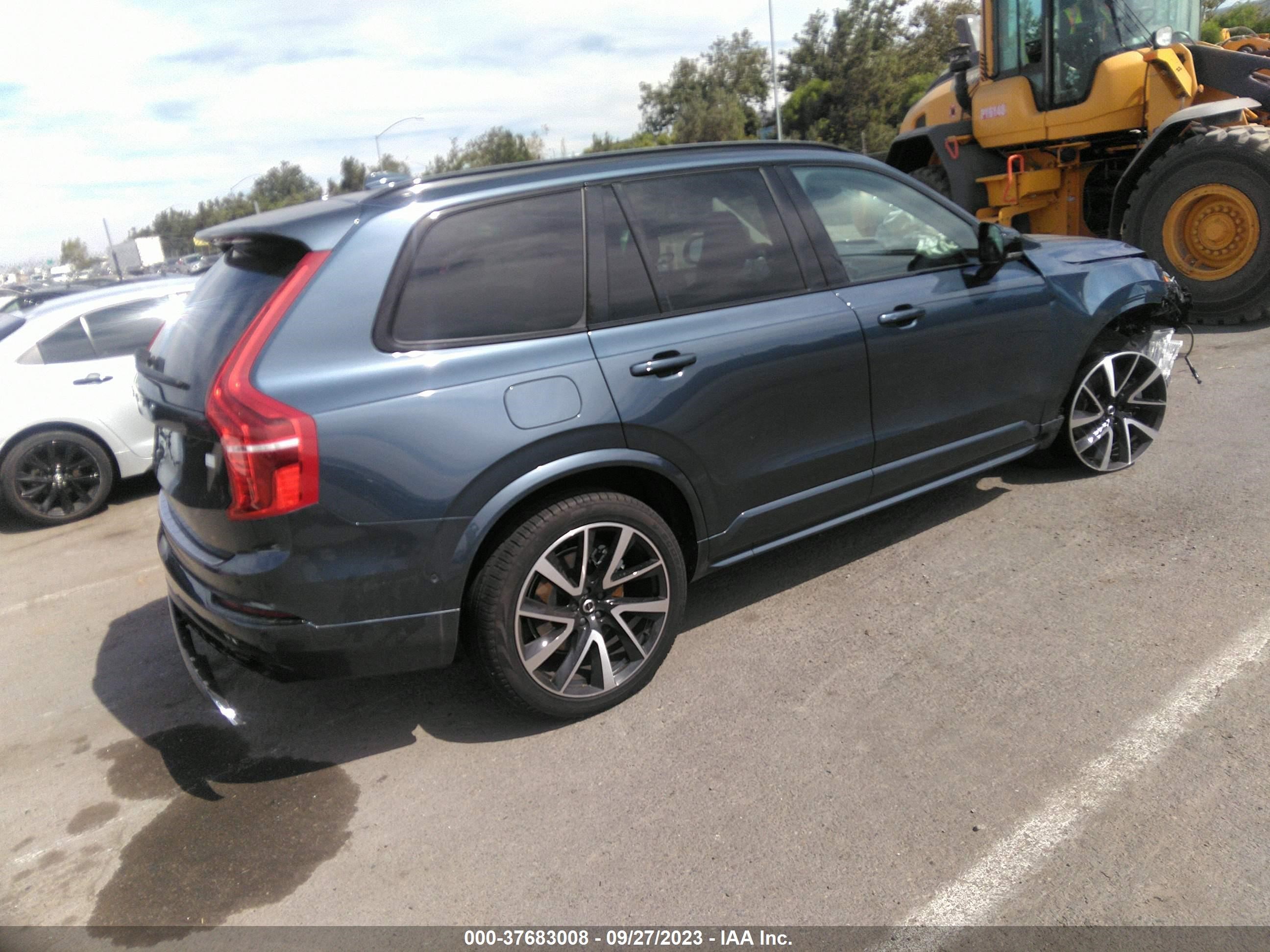 Photo 3 VIN: YV4H60CX6P1946387 - VOLVO XC90 