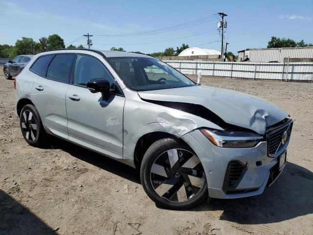 Photo 3 VIN: YV4H60DL6R1908639 - VOLVO XC60 PLUS 