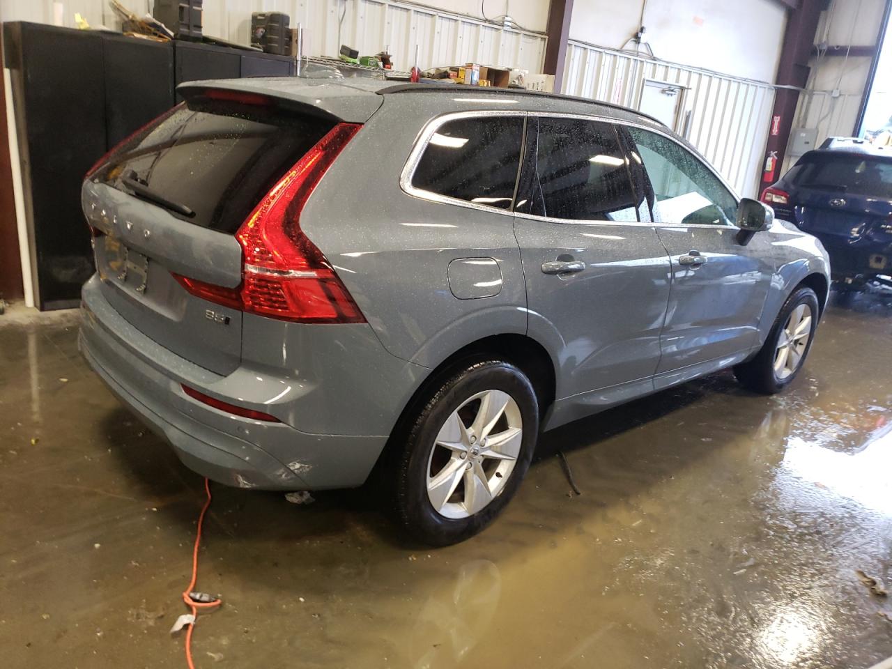 Photo 2 VIN: YV4L12RK5N1053740 - VOLVO XC60 