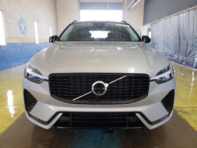 Photo 4 VIN: YV4L12RL1R1885123 - VOLVO XC60 PLUS 