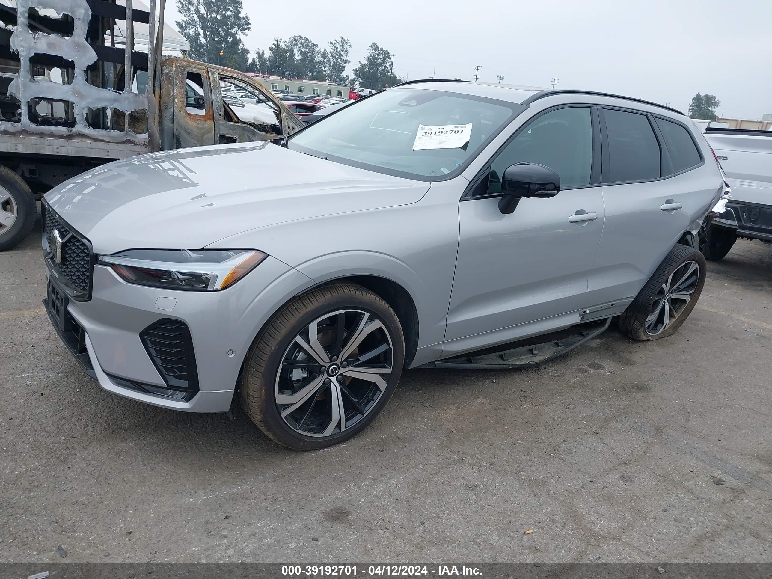 Photo 1 VIN: YV4L12RM7R1800746 - VOLVO XC60 