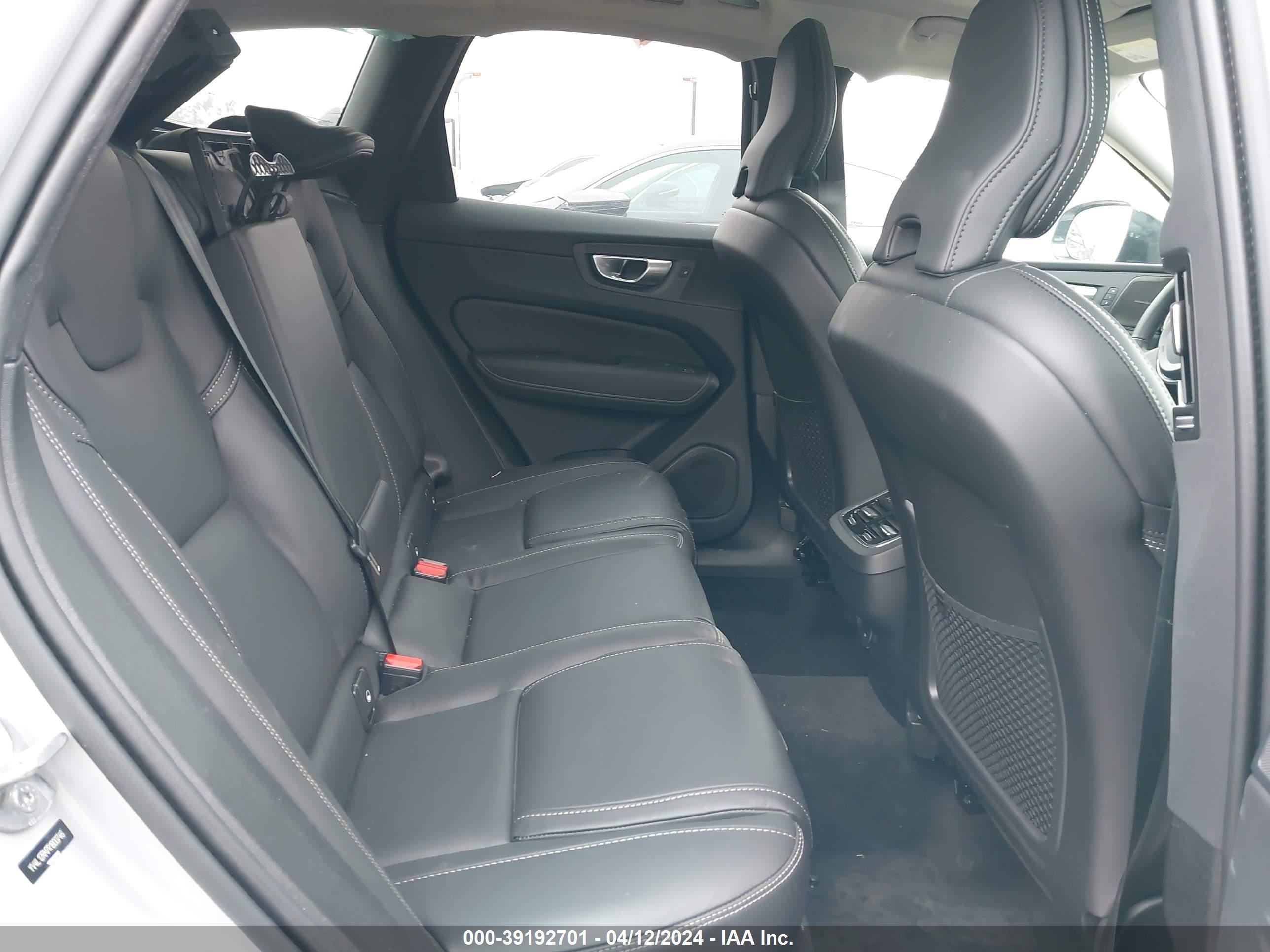 Photo 7 VIN: YV4L12RM7R1800746 - VOLVO XC60 